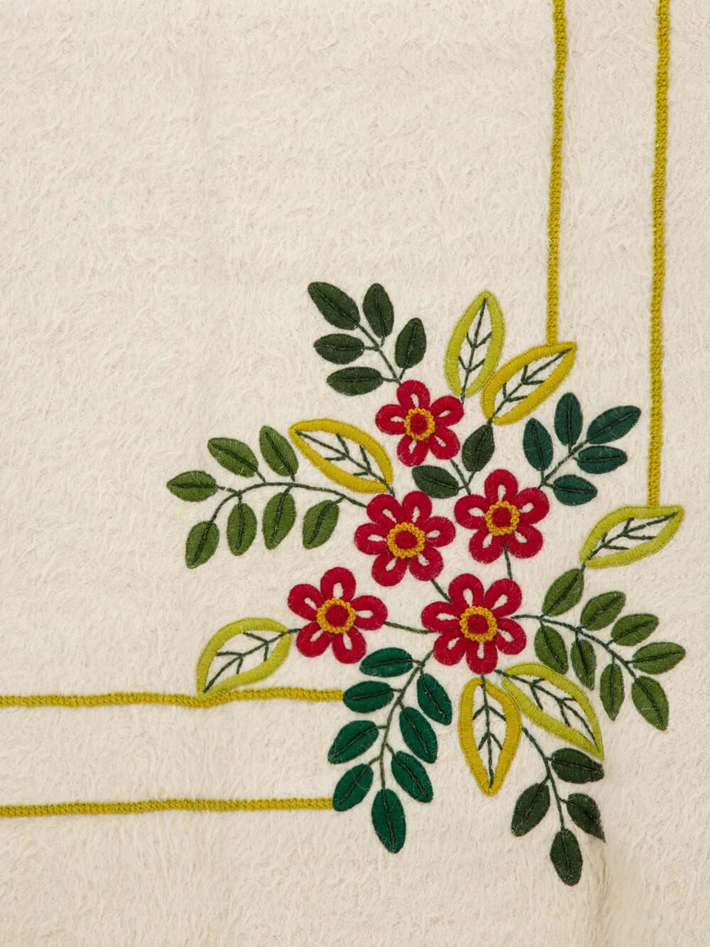 MÉCIA Handmade Wool Blanket Multicolor Embroidery