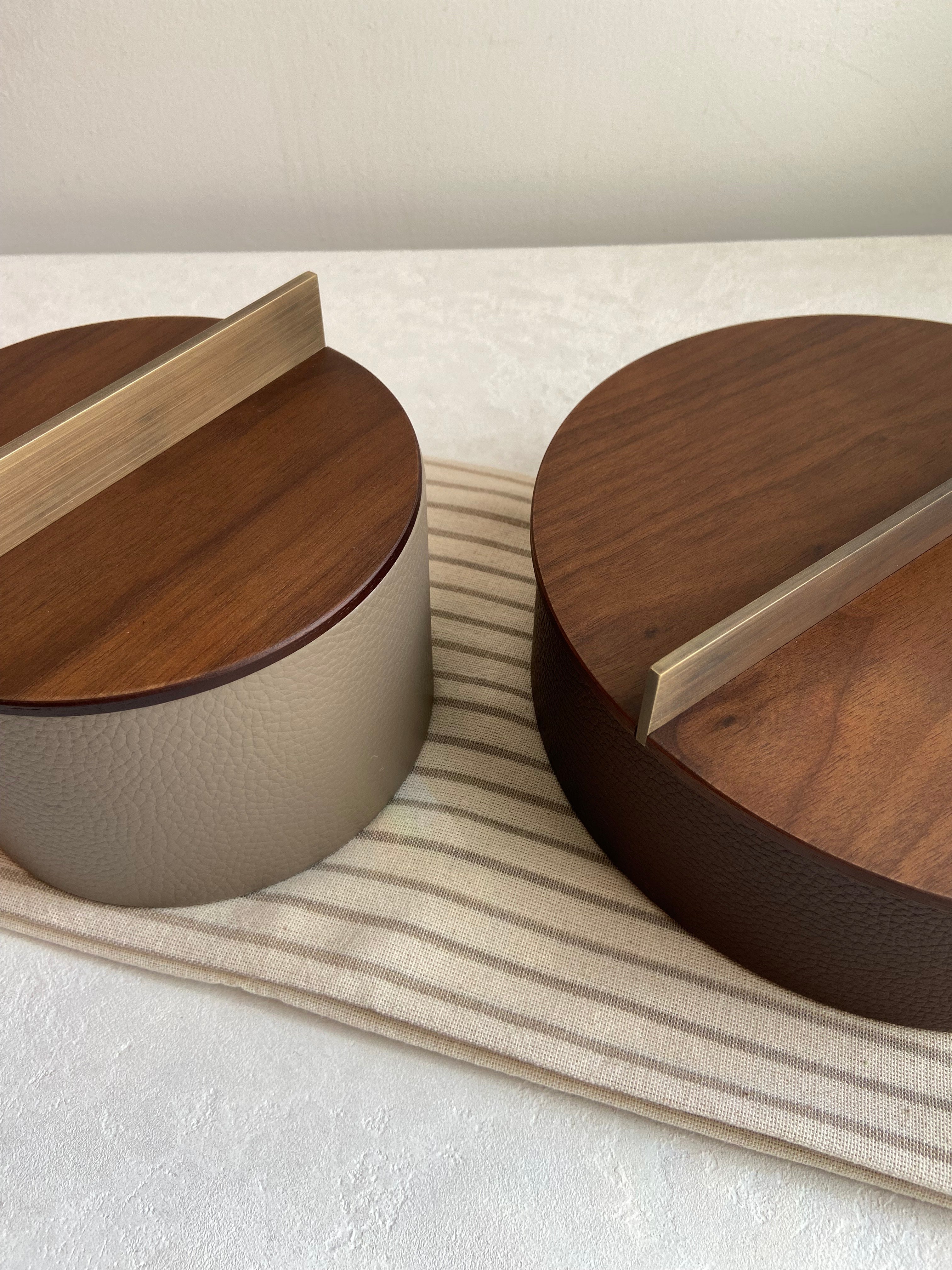 Dama Round Box Large Low