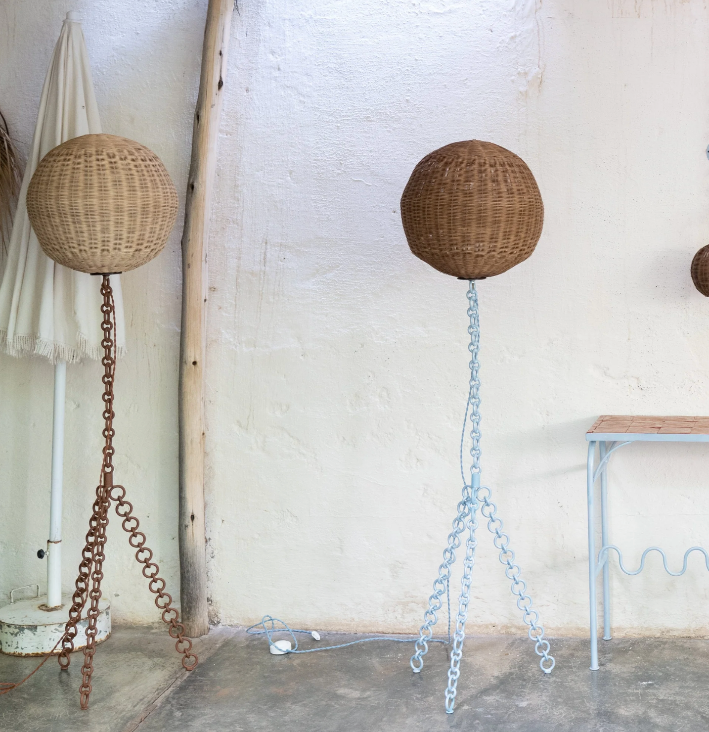 CATENA FLOOR LAMP, Brown Iron Base/Brown Rattan Shade