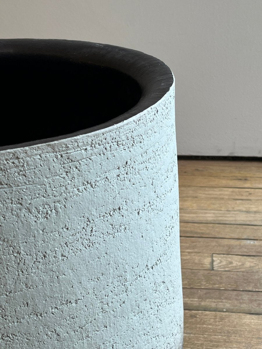 Havana Terracotta Flower Pot 20"top dia. x 22" bottom dia. x 18"high - Homebody Denver