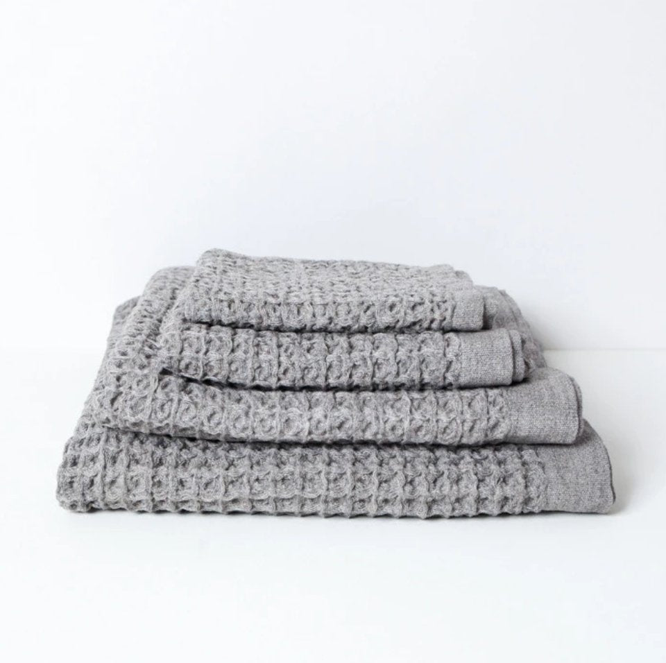 Medium Lattice Linen Hand Towel - Homebody Denver