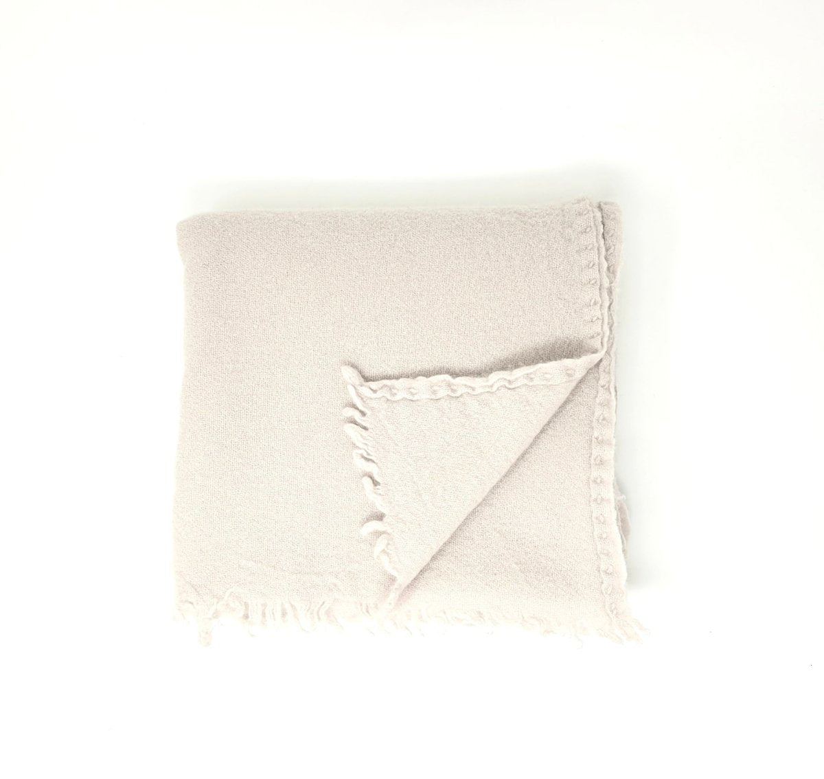 Private 02 04 100% Cashmere Scarf, Model 1610 - Homebody Denver