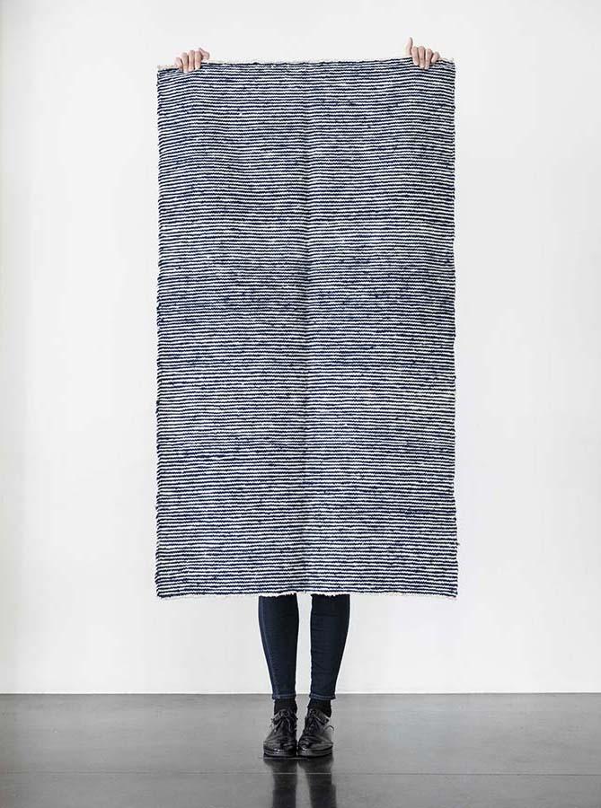 Que Onda Vos Rug Small Lalana 58 x 31" - Homebody Denver