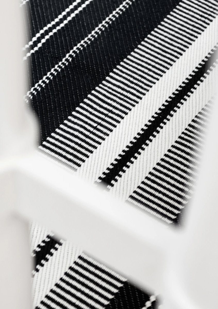 Veja Runner Linen and Wool 2.5' x 7' - Homebody Denver