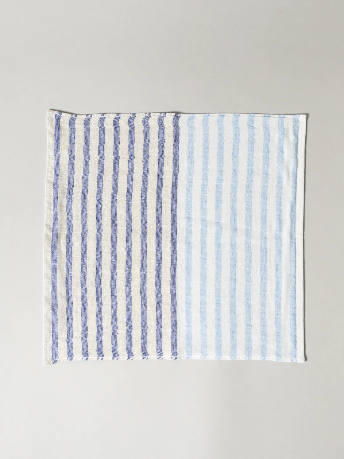 Homebody Denver Linen Border Bath Towel