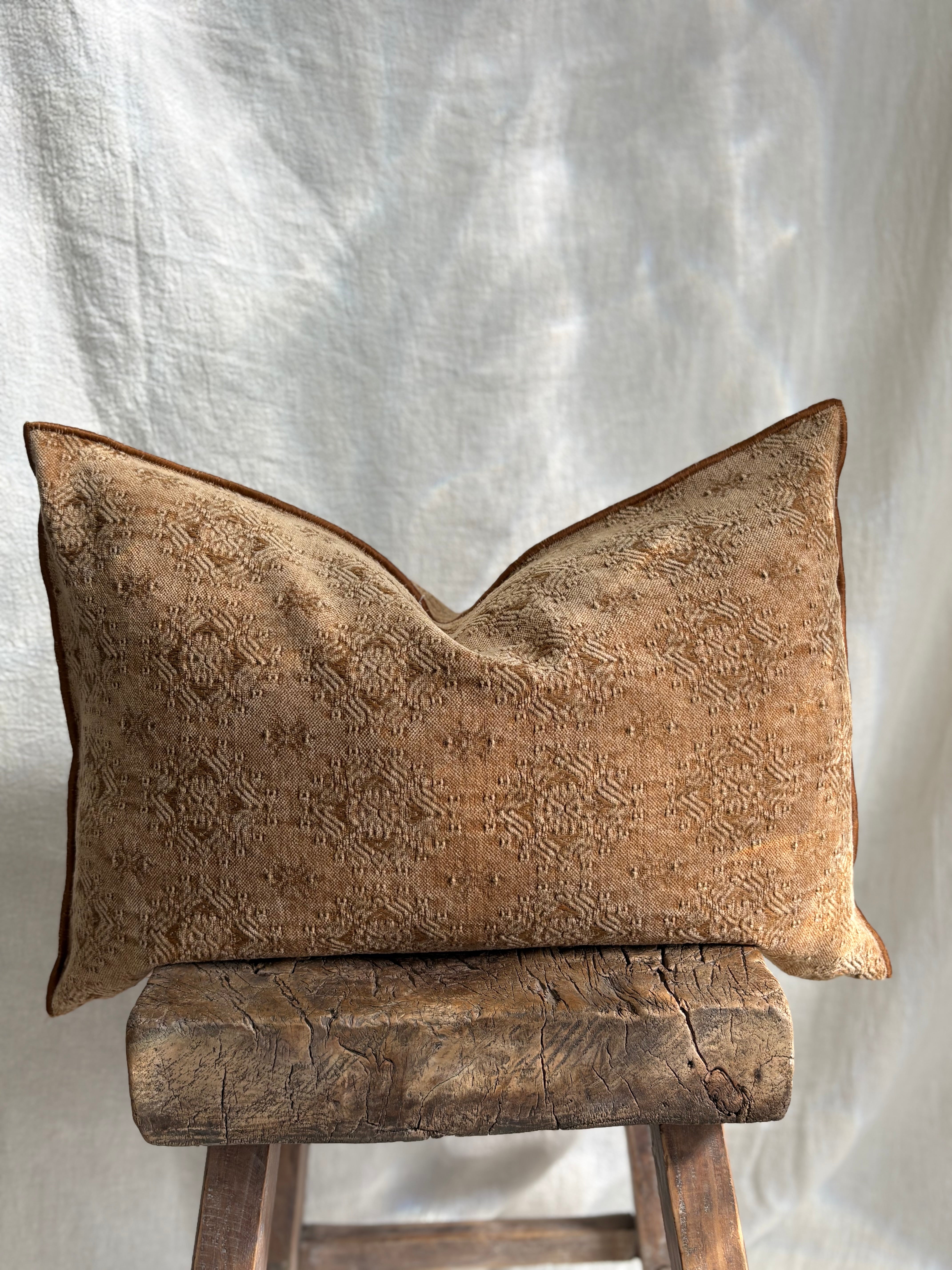 Maison de Vacances Cushion Vice Versa Stone Washed Jacquard Kilim 16" x 24"