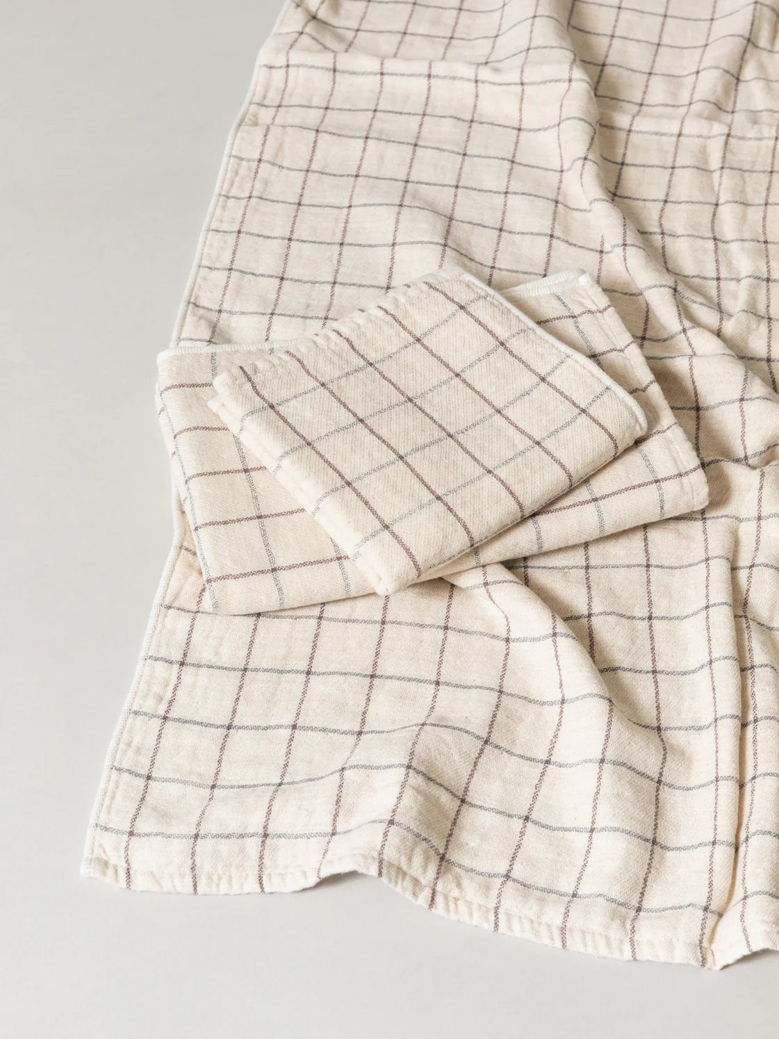 Graph Hand Towel (M)