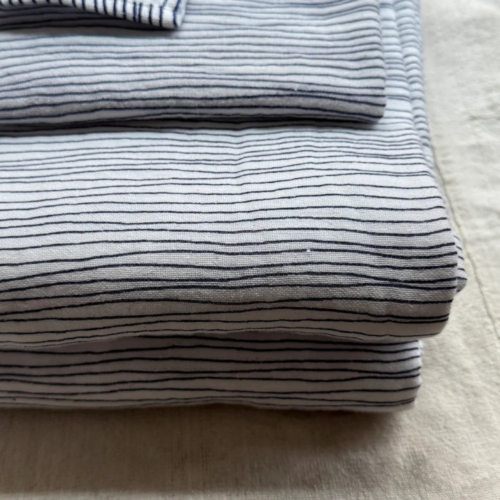 Japanese Fine Pattern Bath Towel 28" x 55"