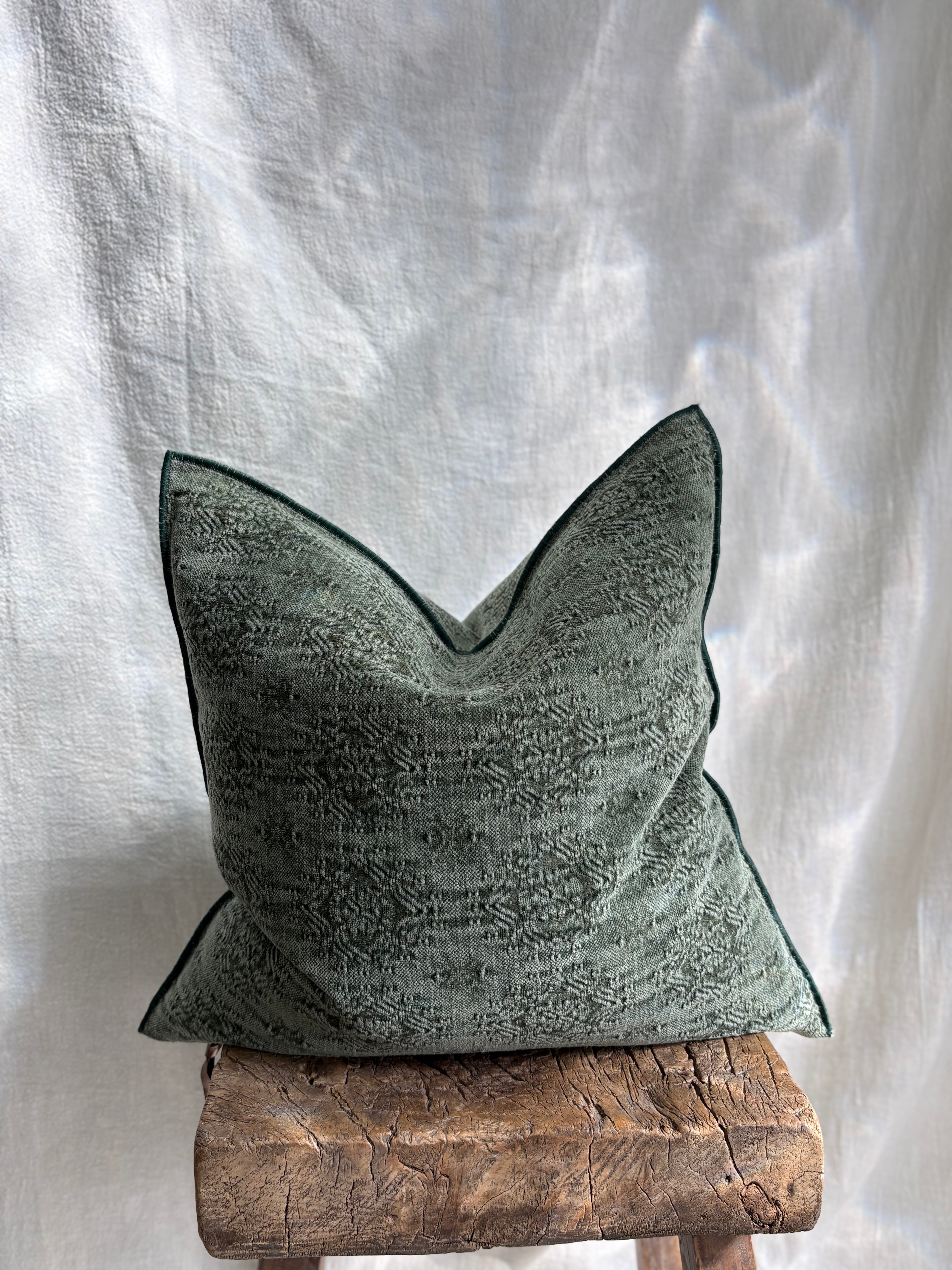 Maison de Vacances Cushion Vice Versa Stone Washed Jacquard Kilim 20" x 20"
