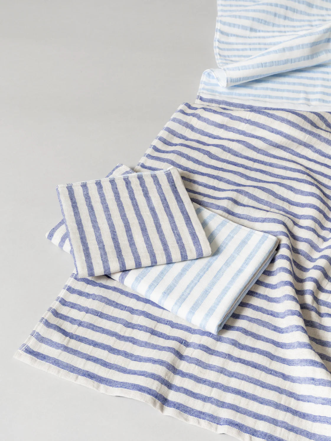 Homebody Denver Linen Border Bath Towel - Thumbnail 4