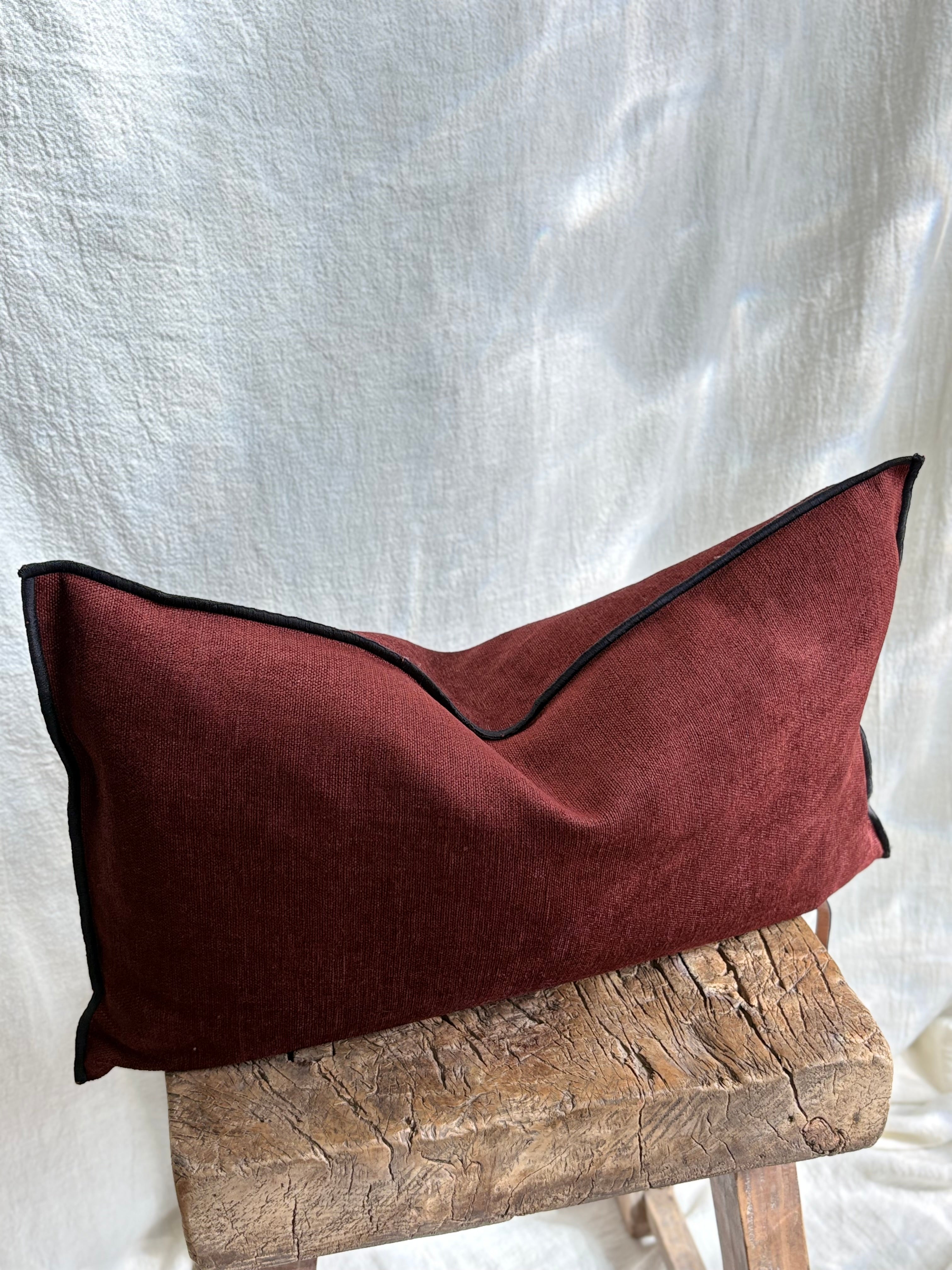 Maison de Vacances Cushion Vice Versa Black Line Soft Washed Chenille 12" x 20"