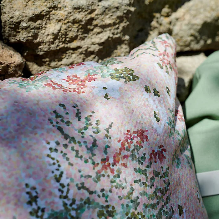 Bouquet Sauvage Pixels Outdoor Pillows with Insert 17" x 17"