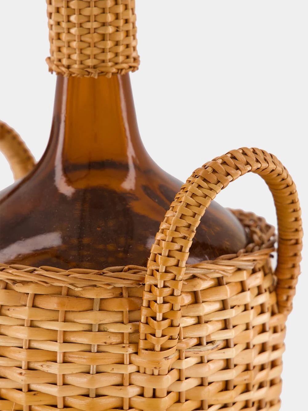 CAMACHA BROWN & NATURAL WICKER GLASS JUG