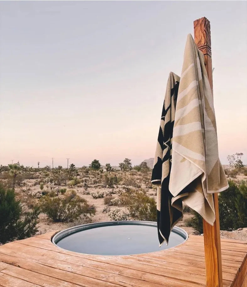Palm Fan Towel 76” x 40”