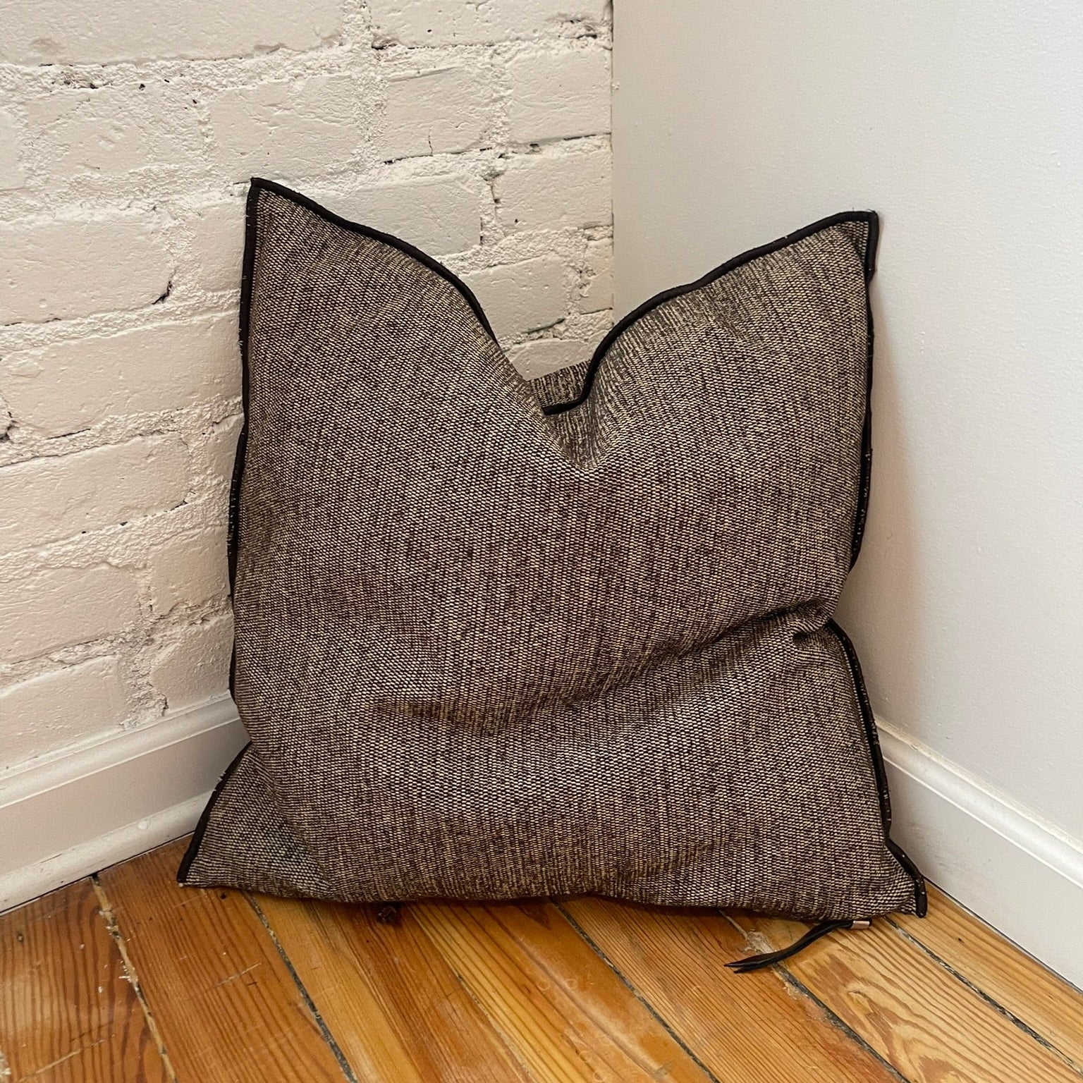 Maison de Vacances Cushion Vice Versa Naples Canvas Upcycled 20" x 20"
