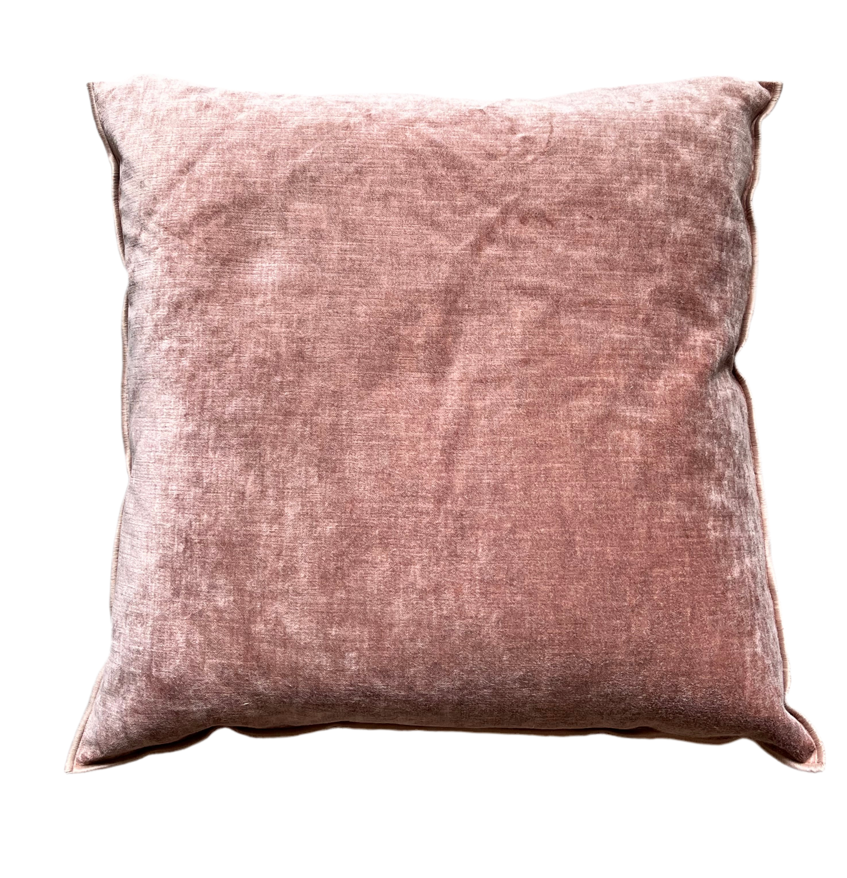 Maison de Vacances Cushion Vice Versa Royal Velvet 20" x 20"