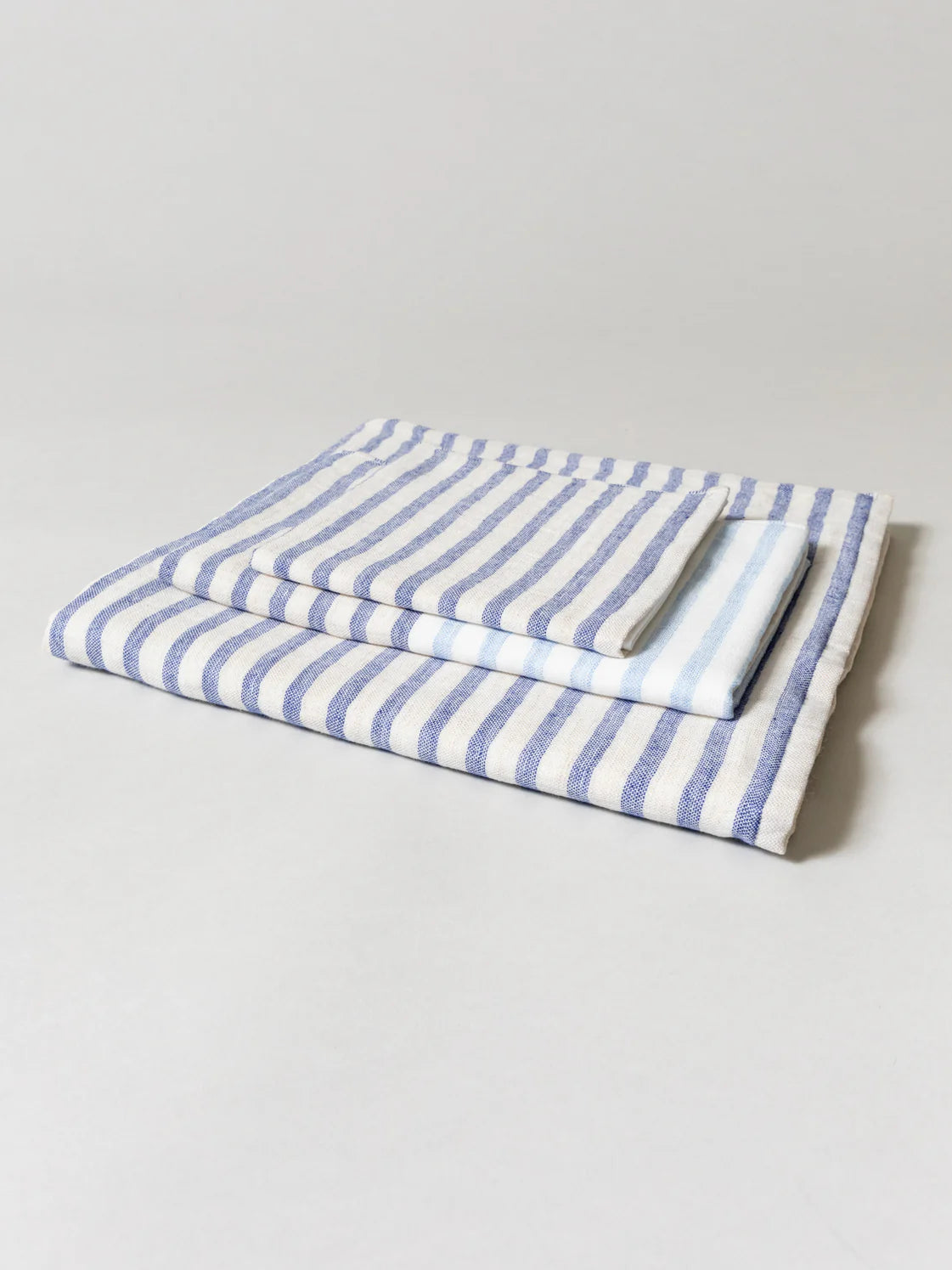 Homebody Denver Linen Border Bath Towel - Thumbnail 3