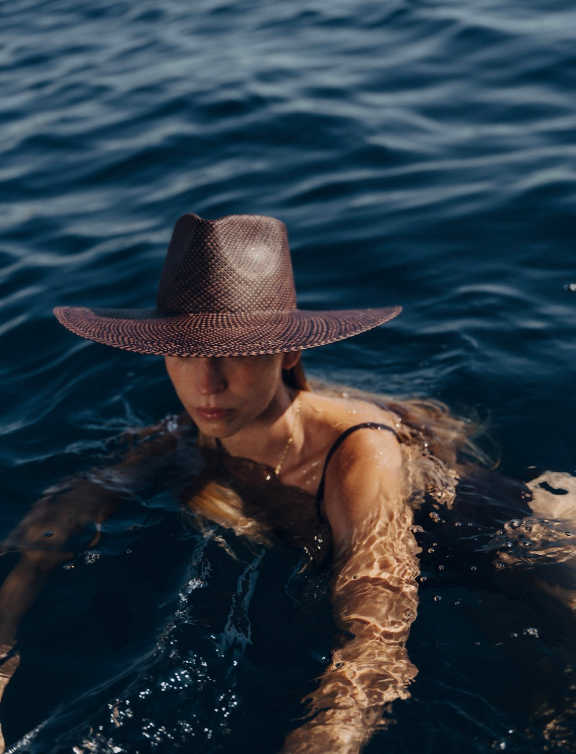 Austin Junior Straw Hat, Chocolate & Black