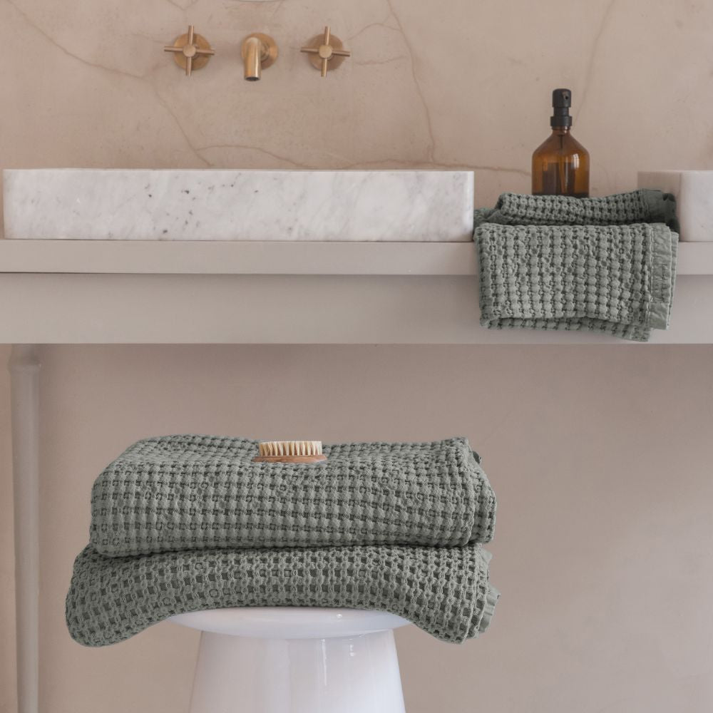 Mireille 2 Honeycomb Bath Towel 20" x 28"