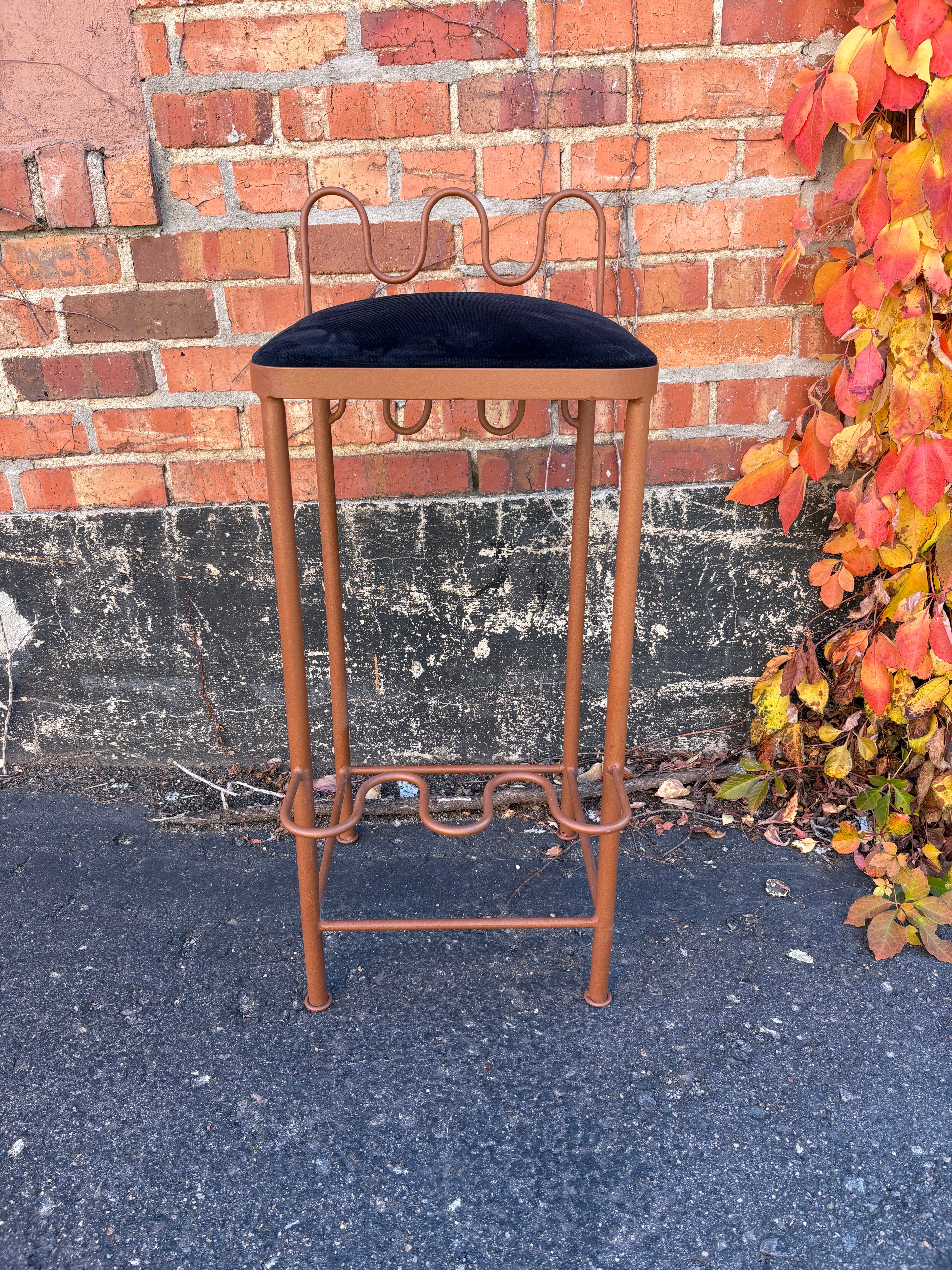 DOLORES velvet bar stool, Brown Iron.Black Seat