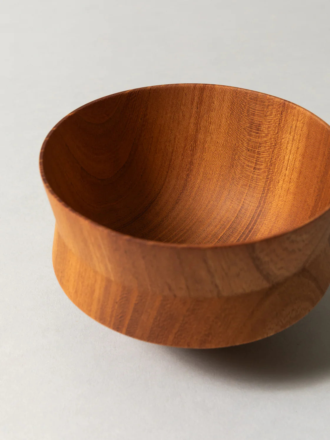 Tsumugi Wooden Bowl, Kine