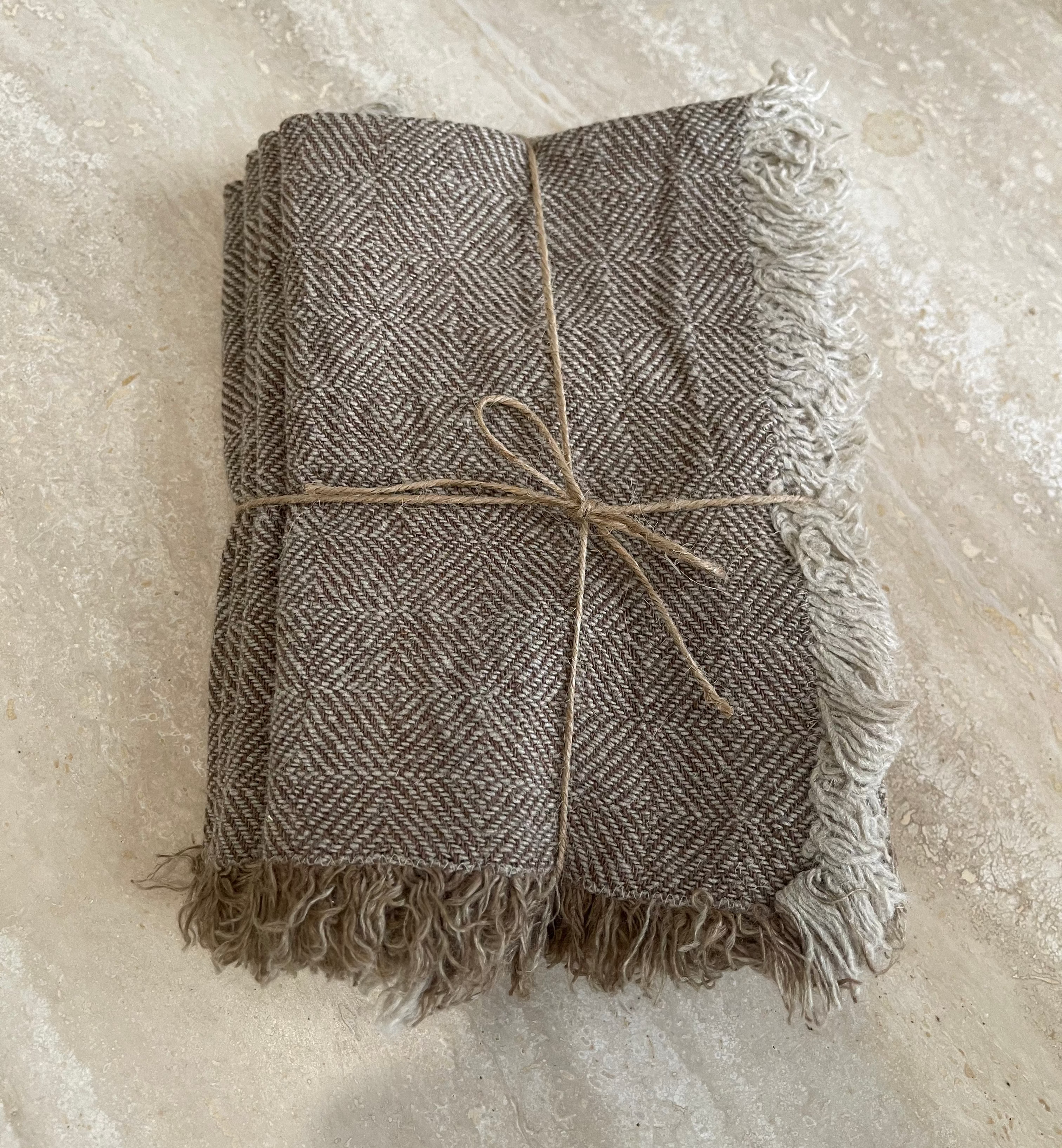Set of 4 Dinner Napkins Small Tribu