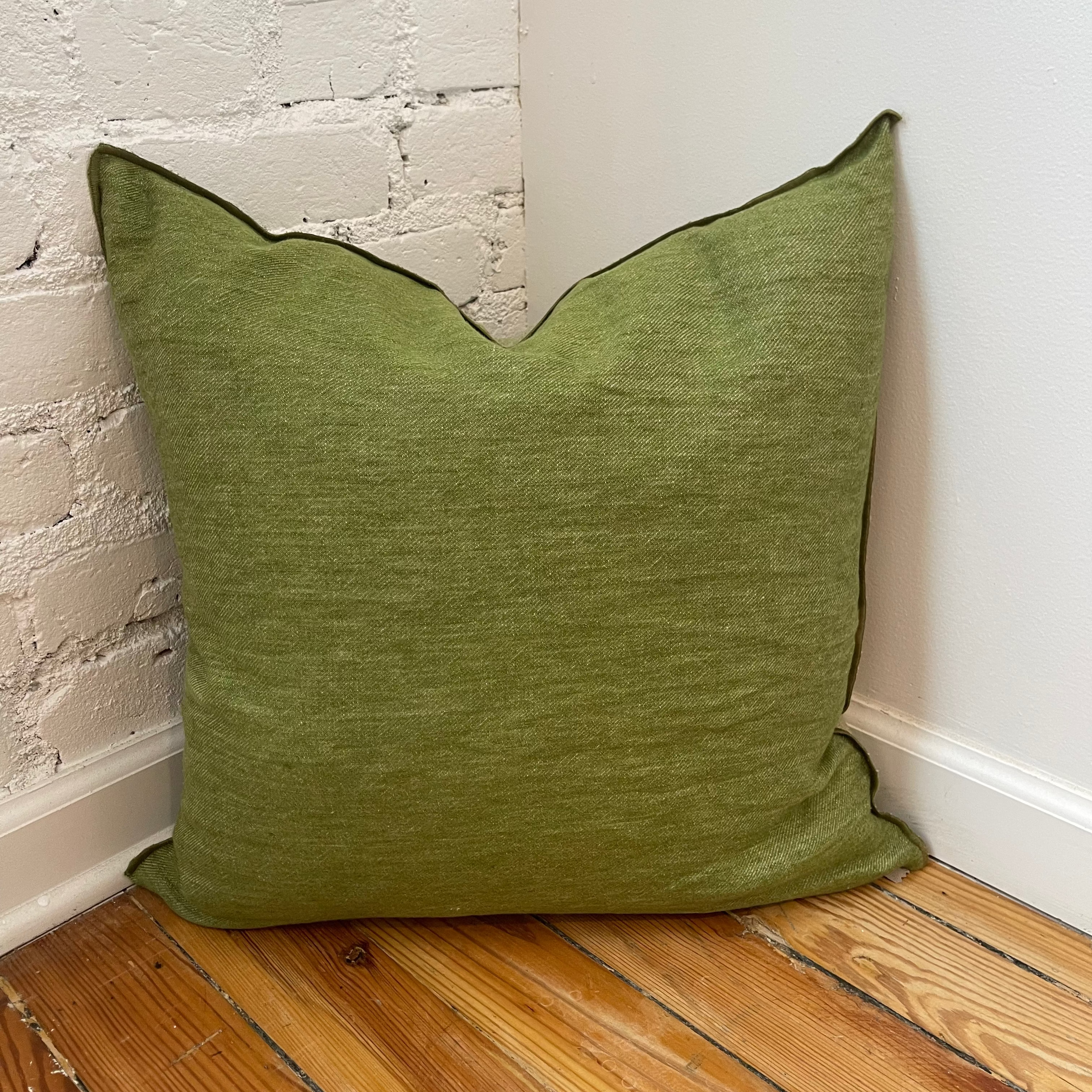 Maison de Vacances Cushion Vice Versa Crumpled Washed Linen 20" x 20"