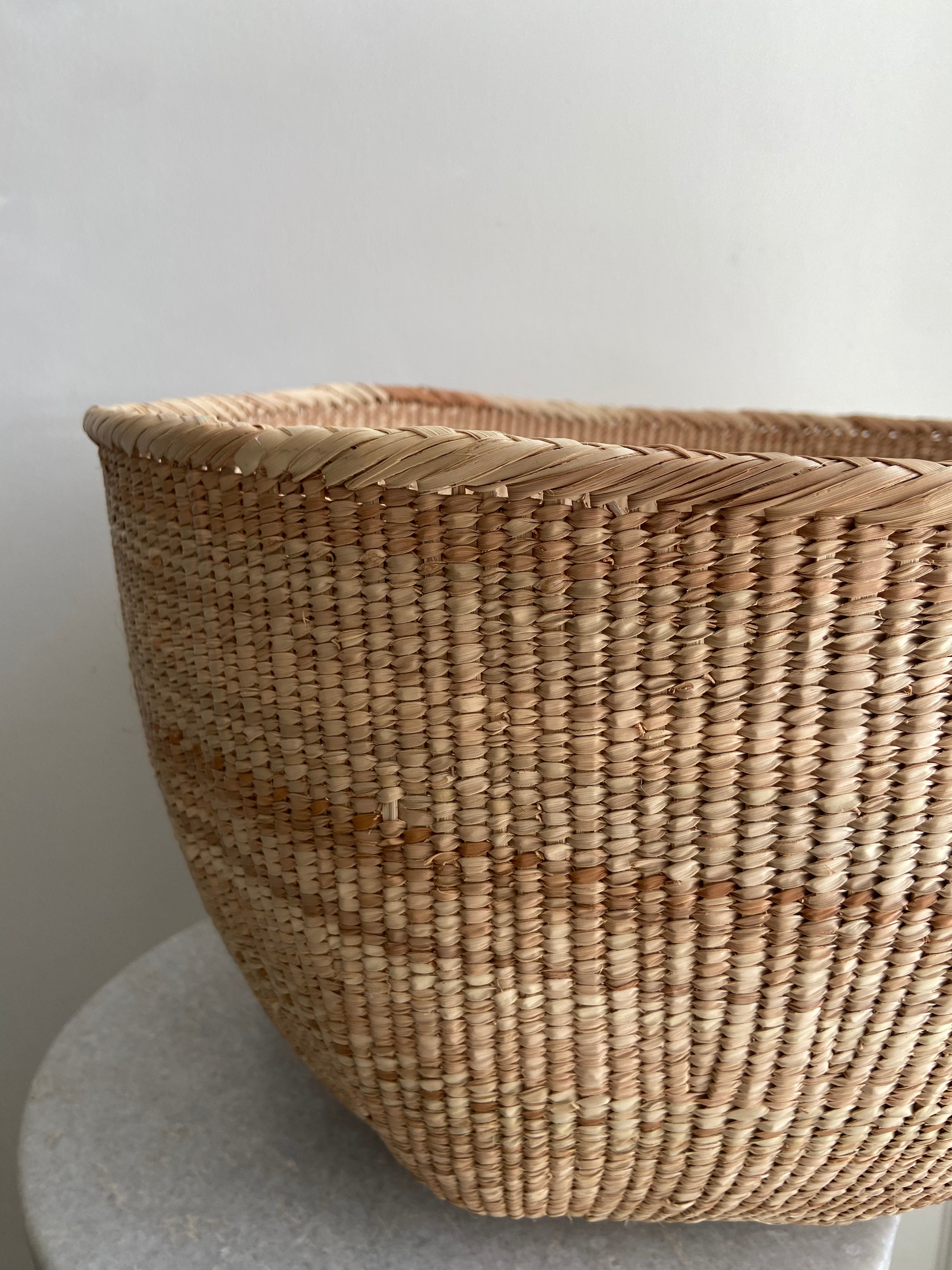 Open Basket 42-48cm