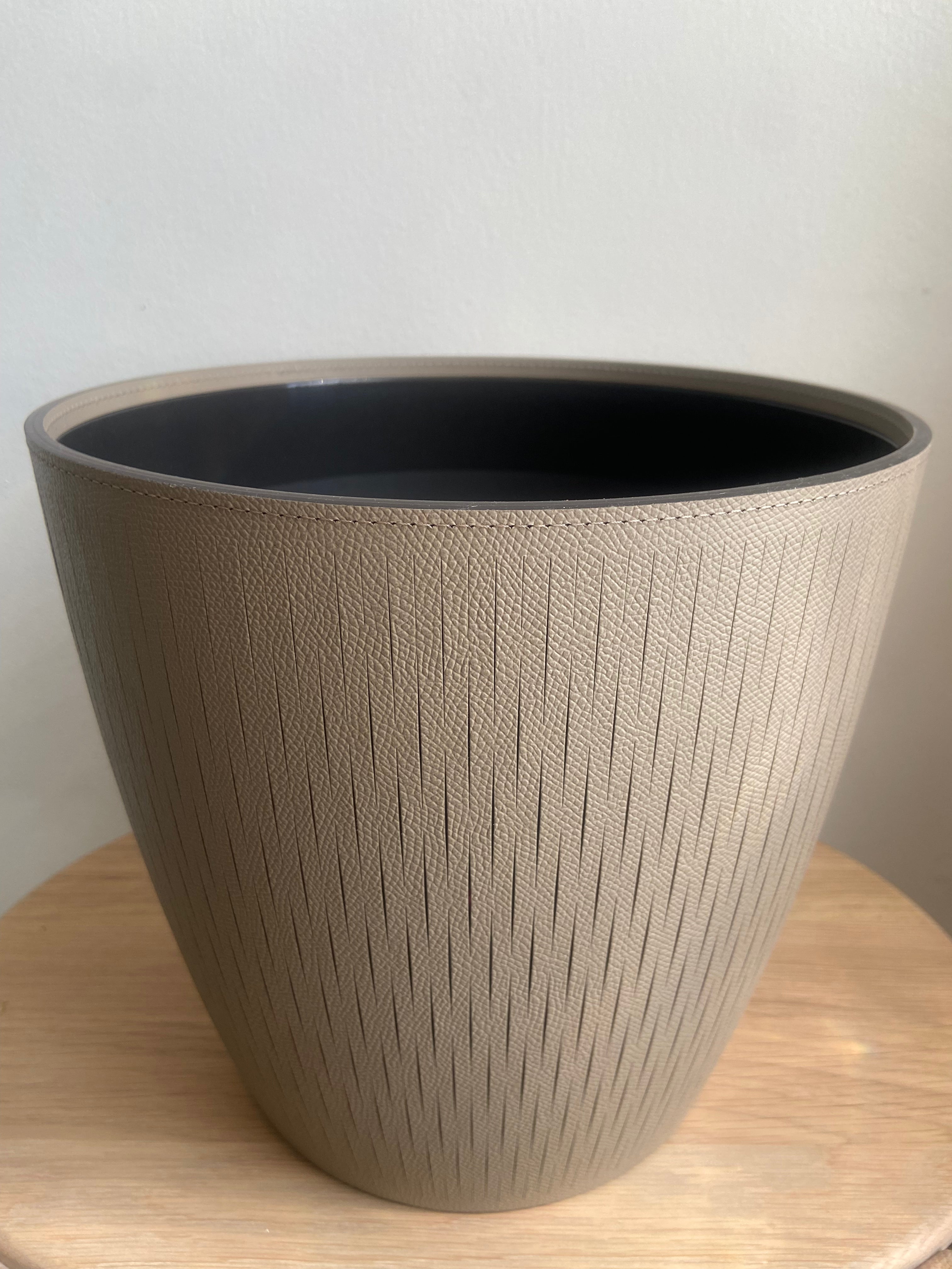 Silvy Flower Pot Malaga L