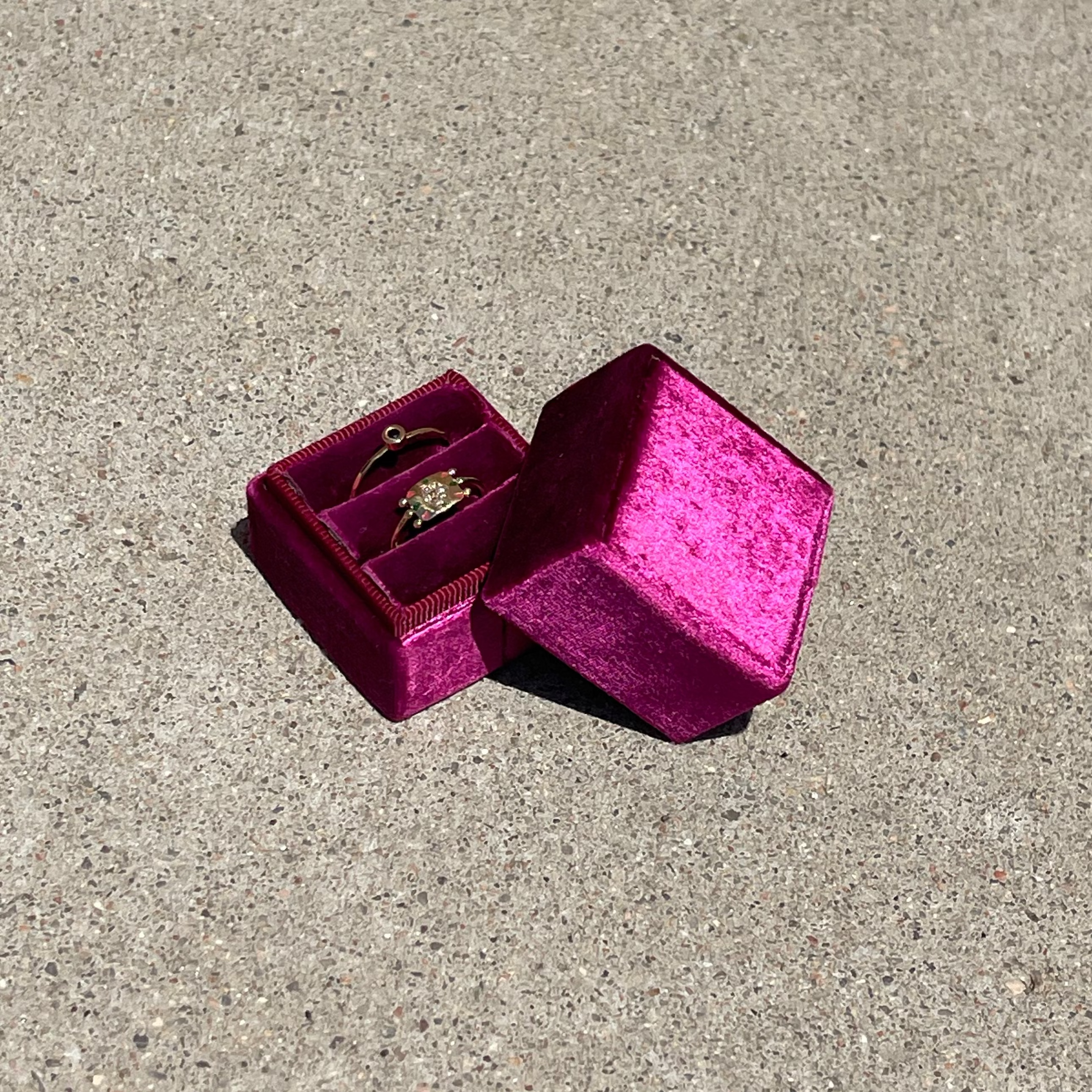 Velvet Ring Box
