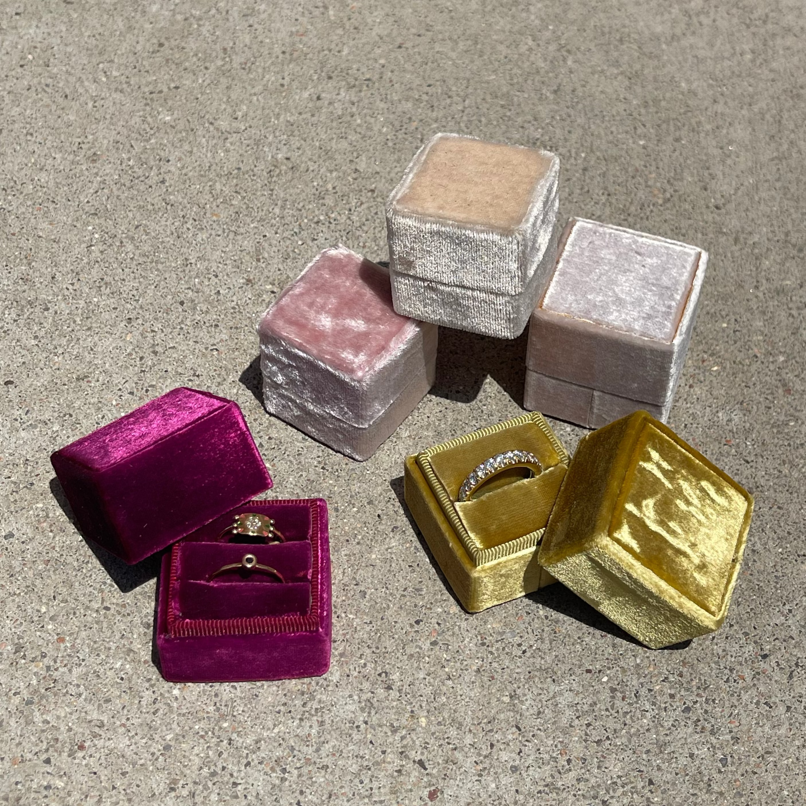 Velvet Ring Box