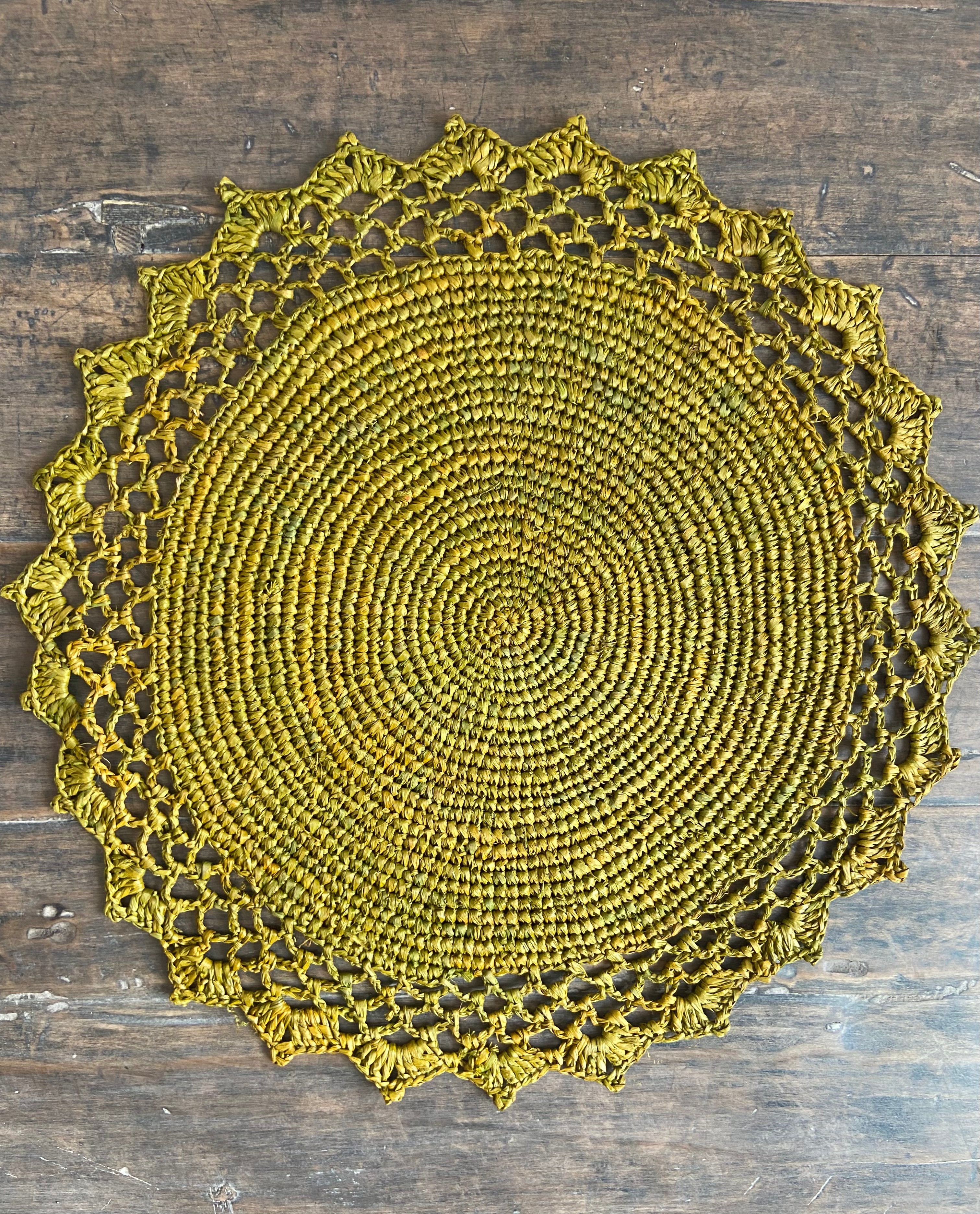 Calais Round Raffia Placemat