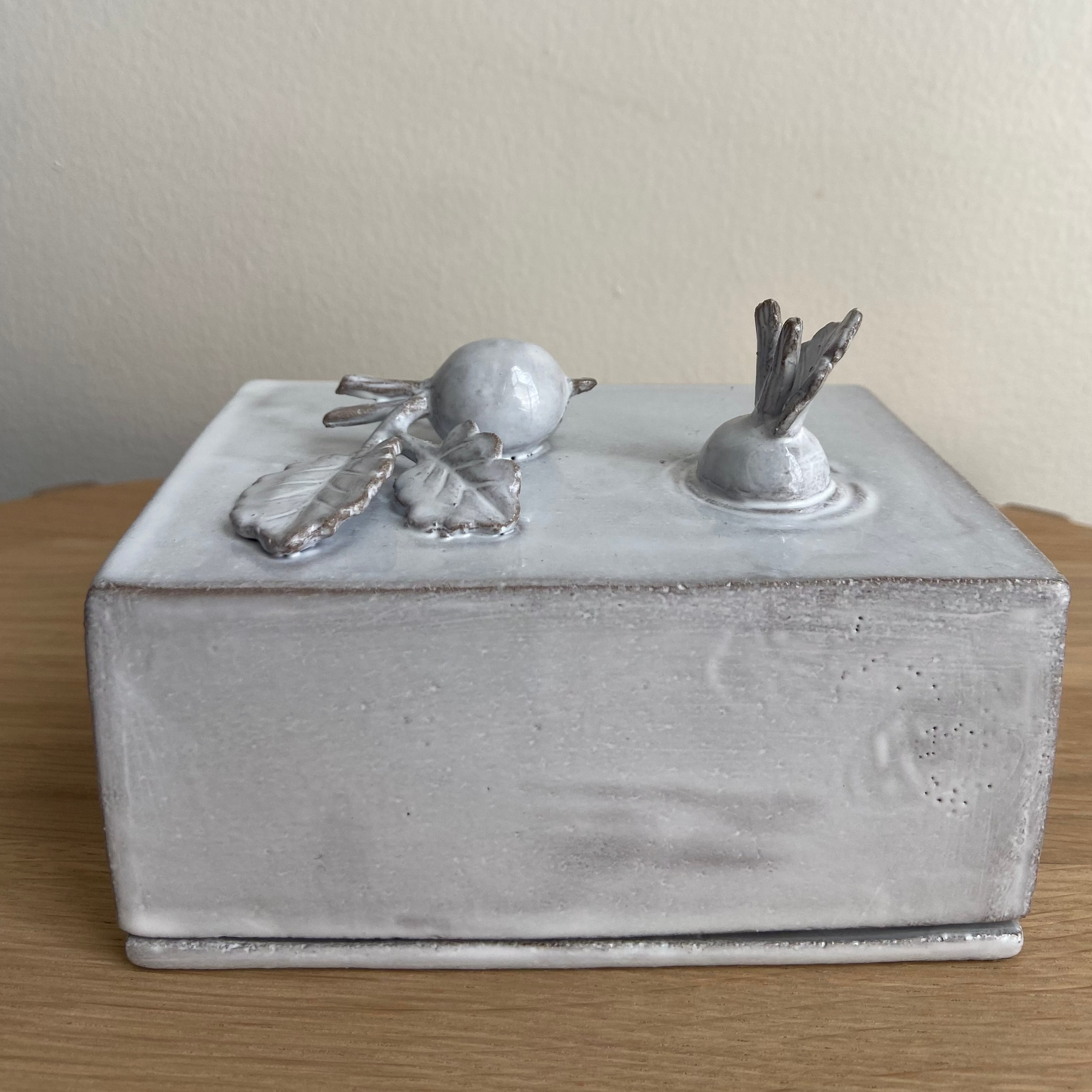 Astier de Villatte Radish Butter Dish