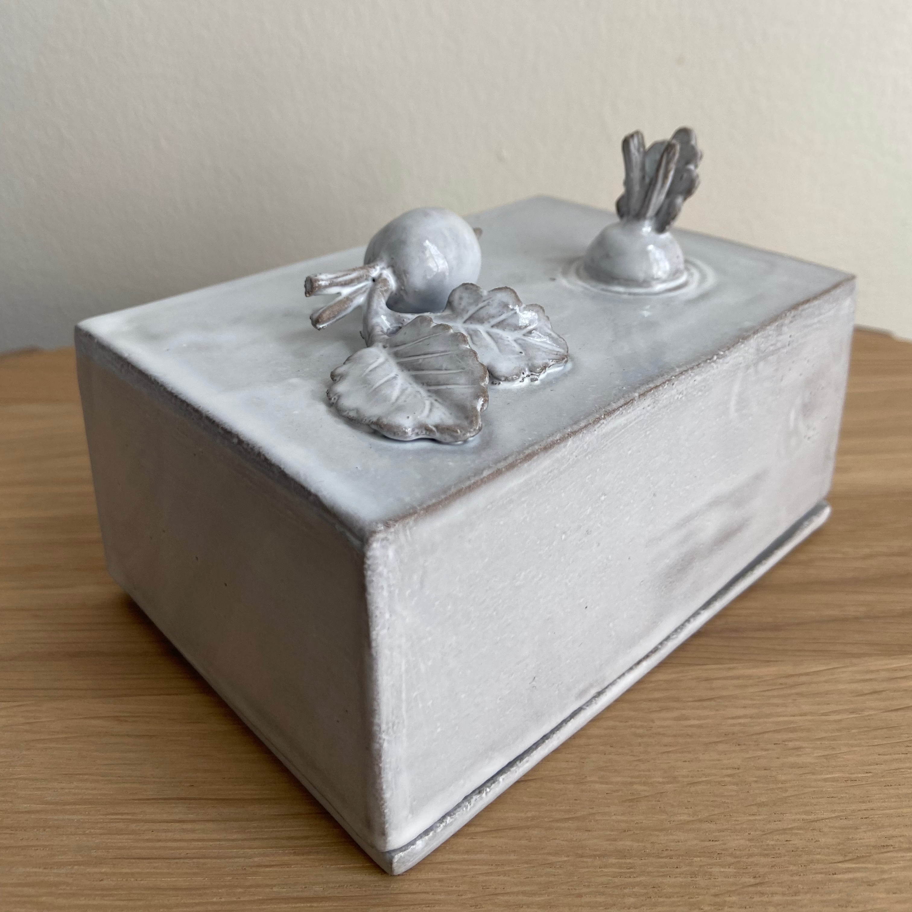 Astier de Villatte Radish Butter Dish