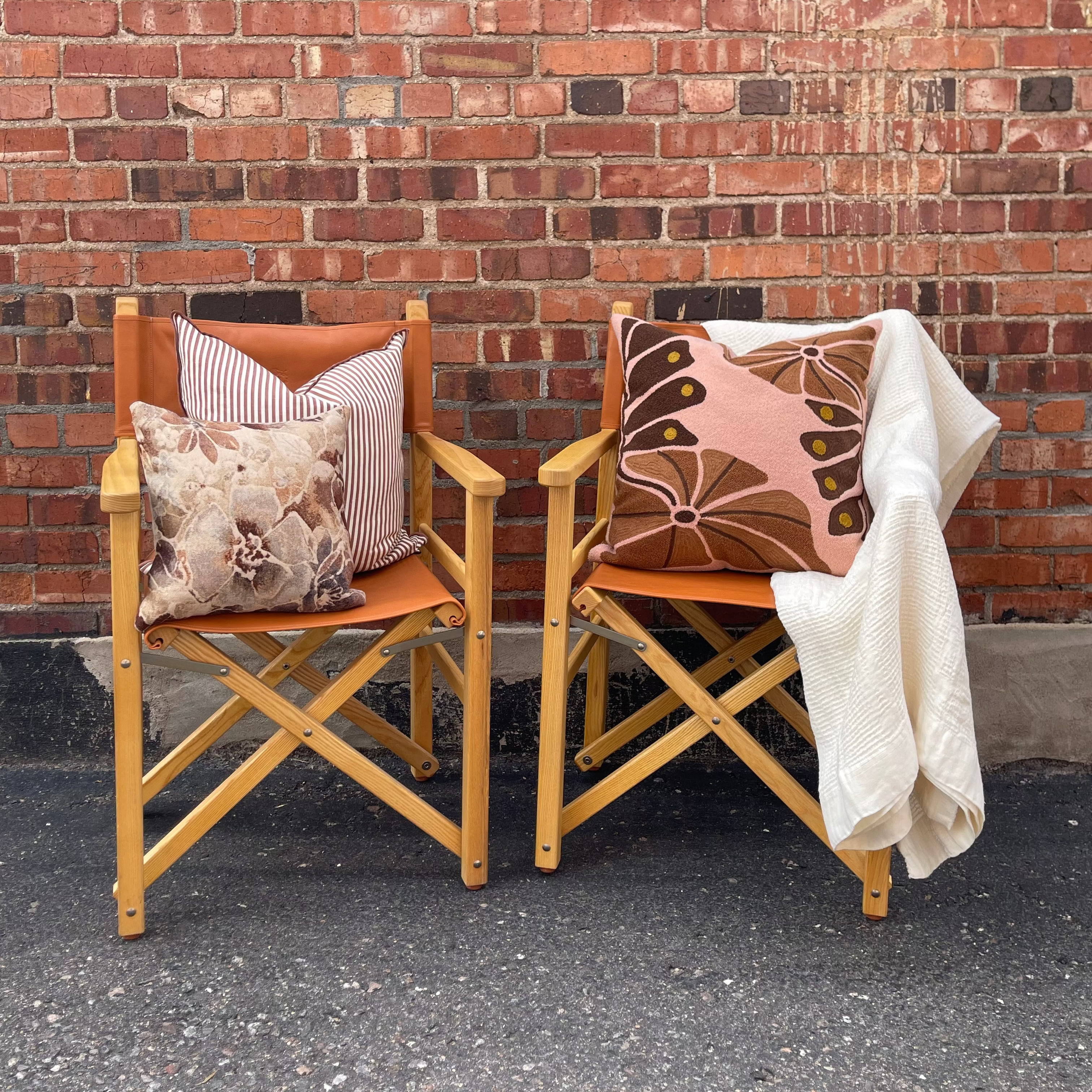Il Bisonte Cowhide Director Chair