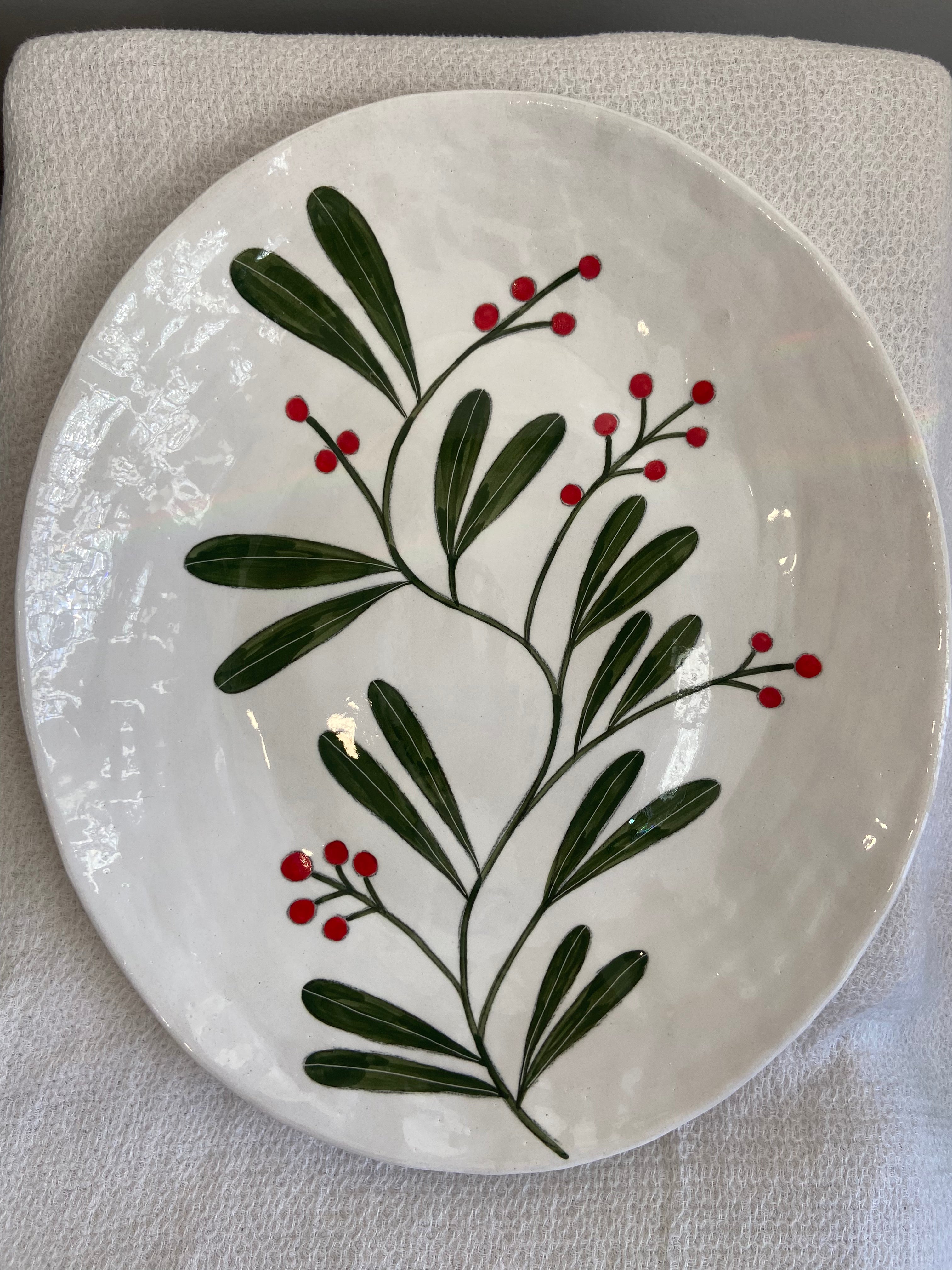 New Large Oval Ceramic Winterberry Platter