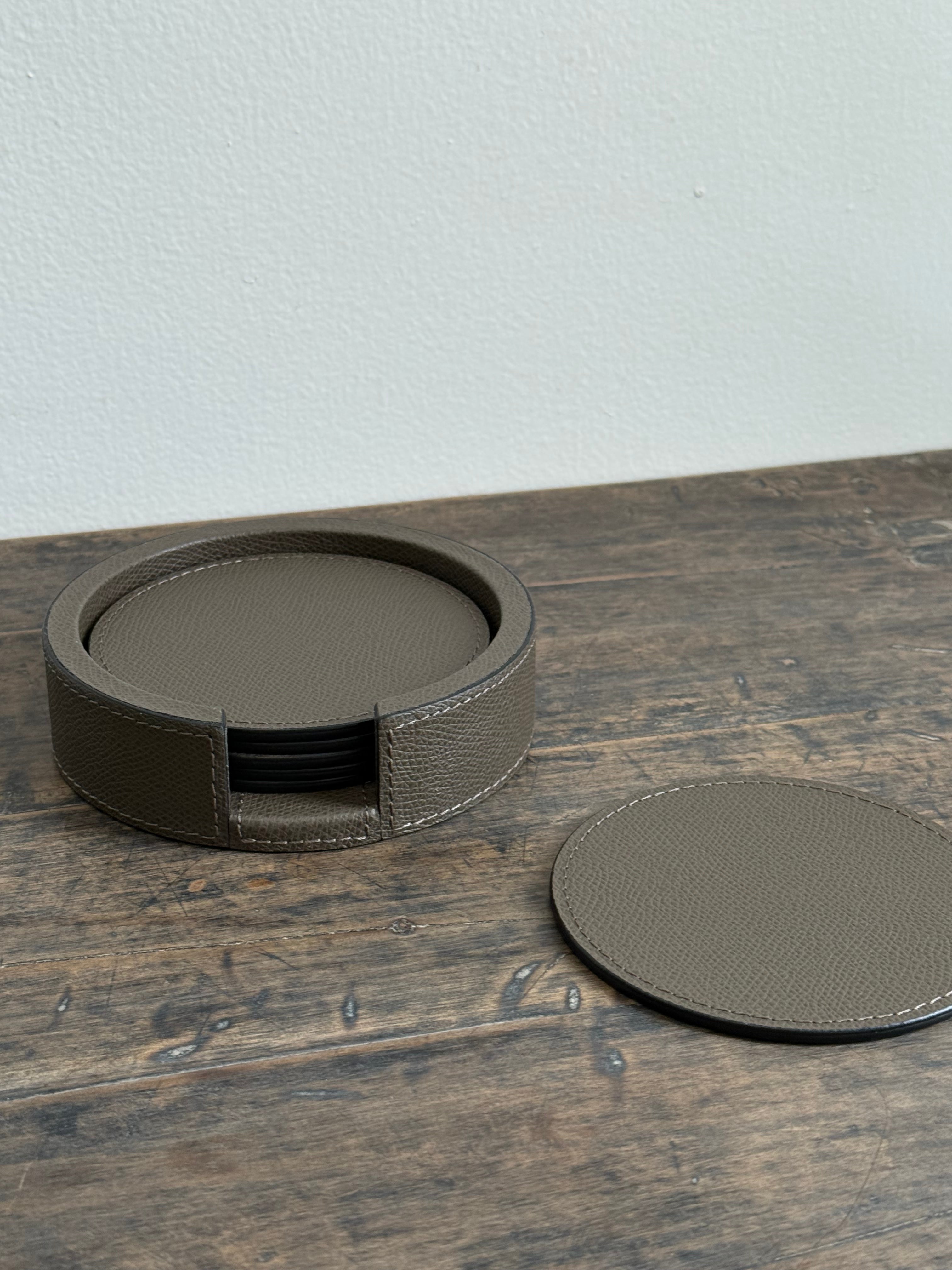 Tao Round Coaster Holder with 6 Tao Coaster