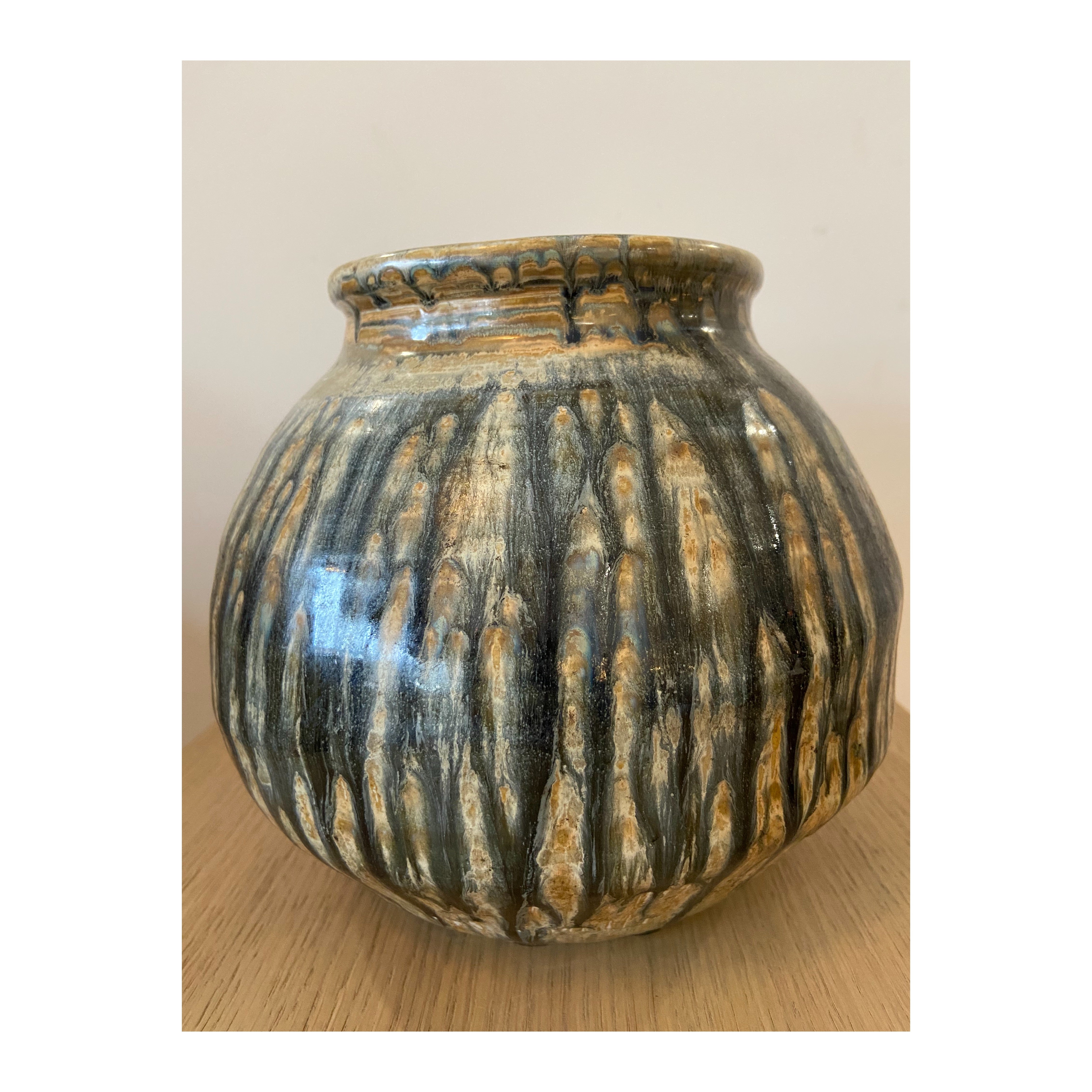 Vintage Two-toned Enameled Green and White Pot