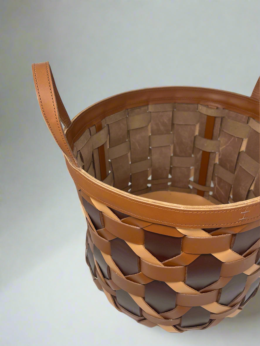 Palu Storage Basket Low, Saddle Leather - Cognac, Brown, Natural