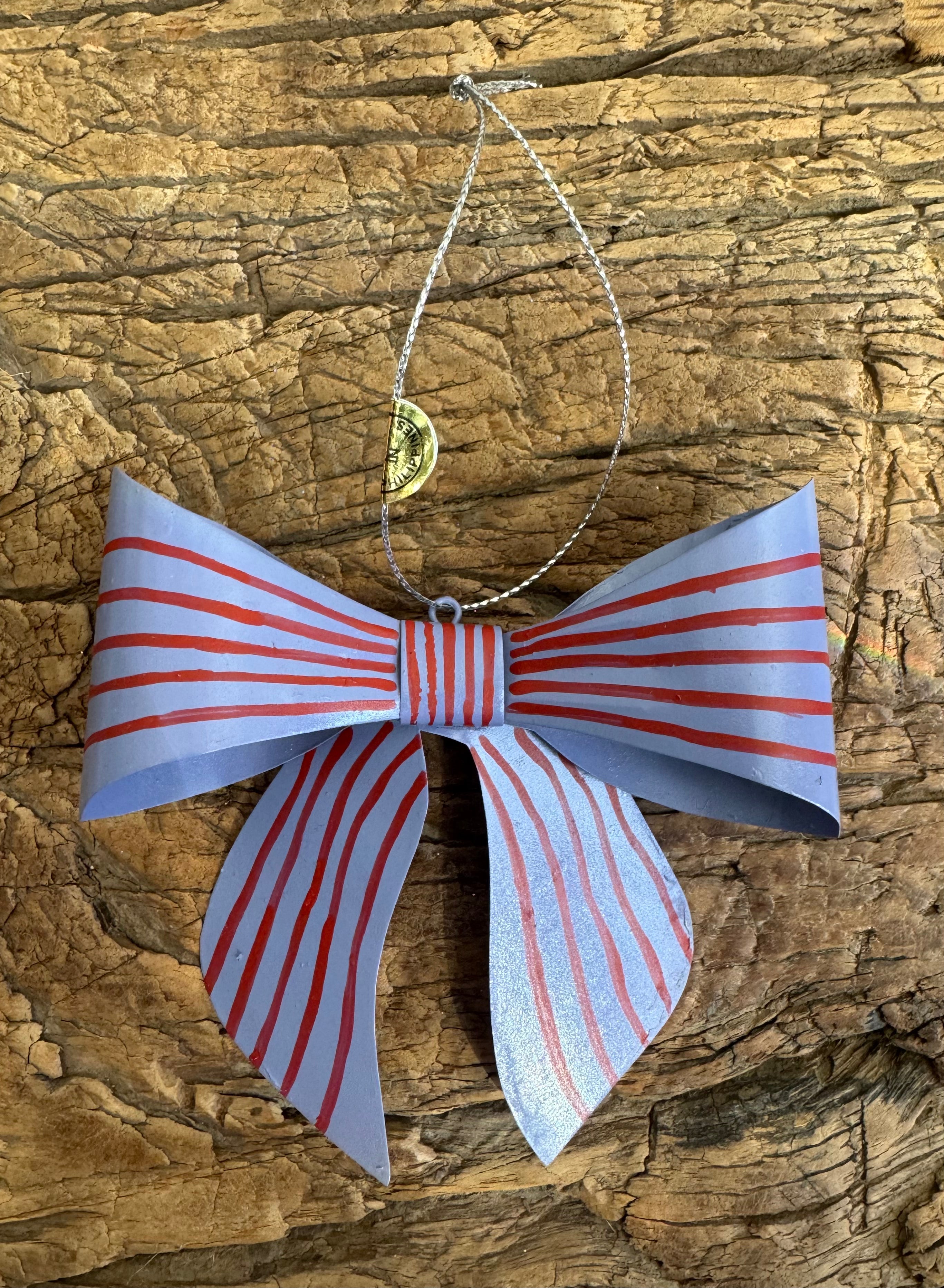 Metal Bow Ornament