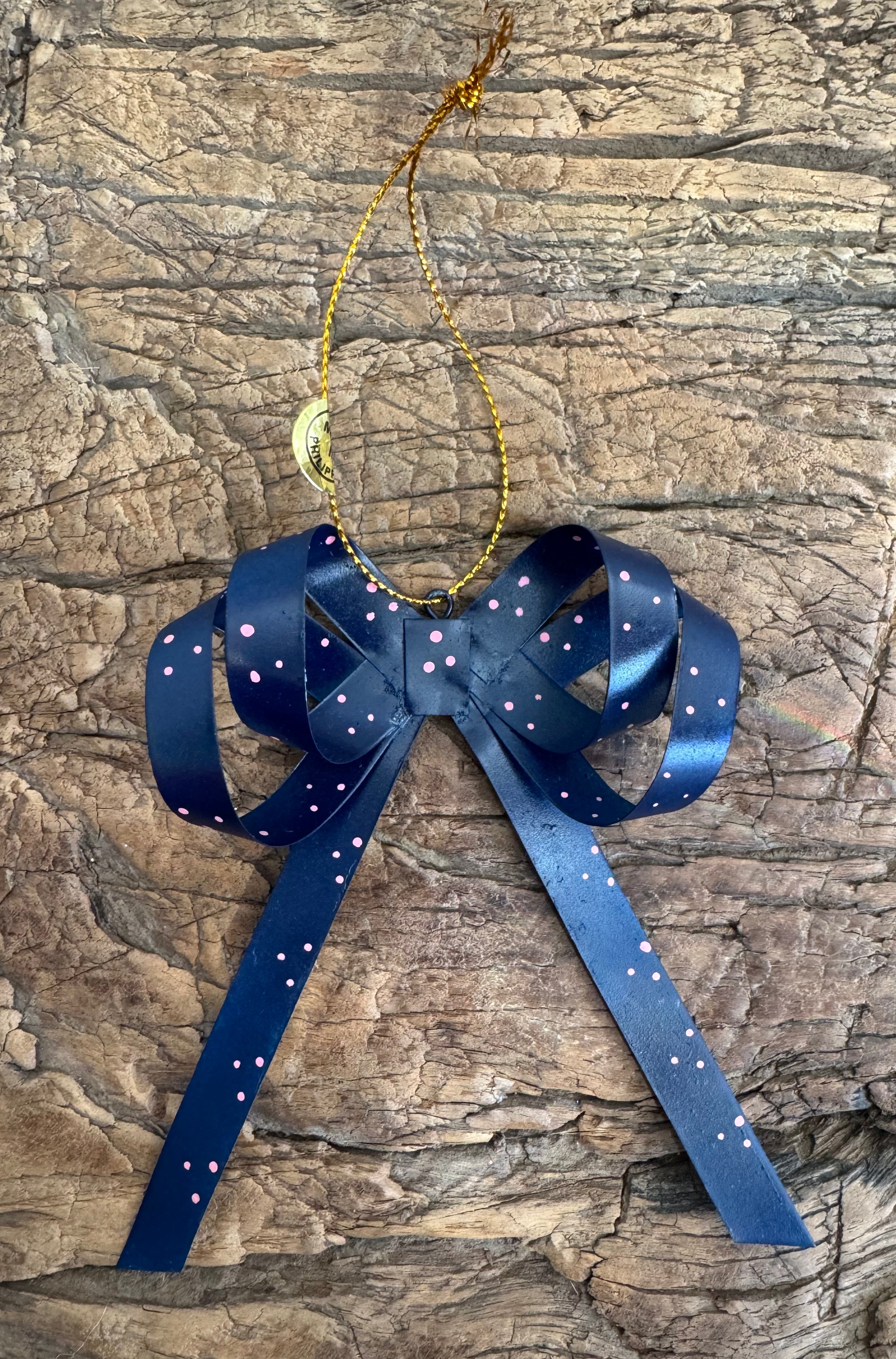 Metal Bow Ornament