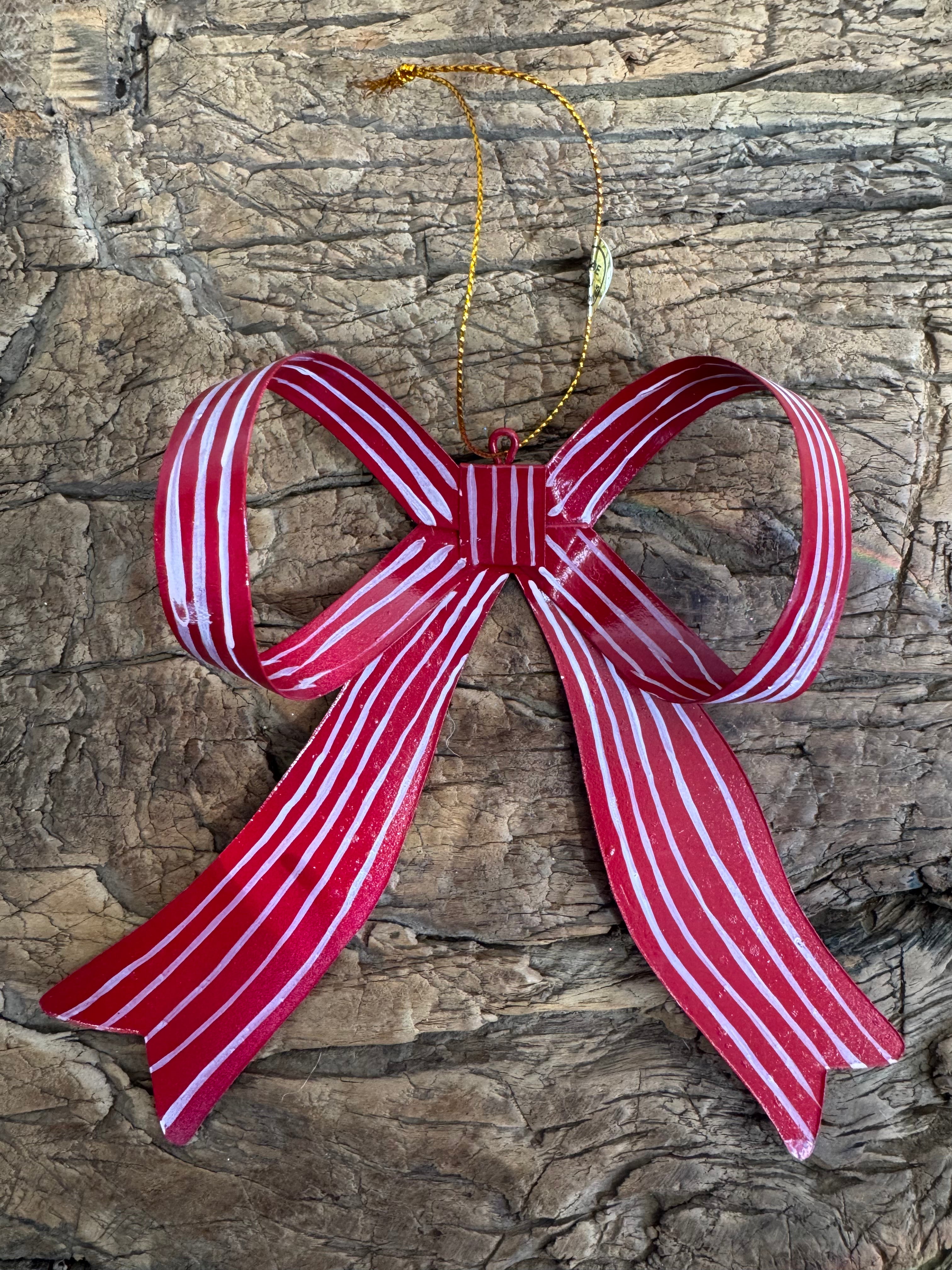 Metal Bow Ornament