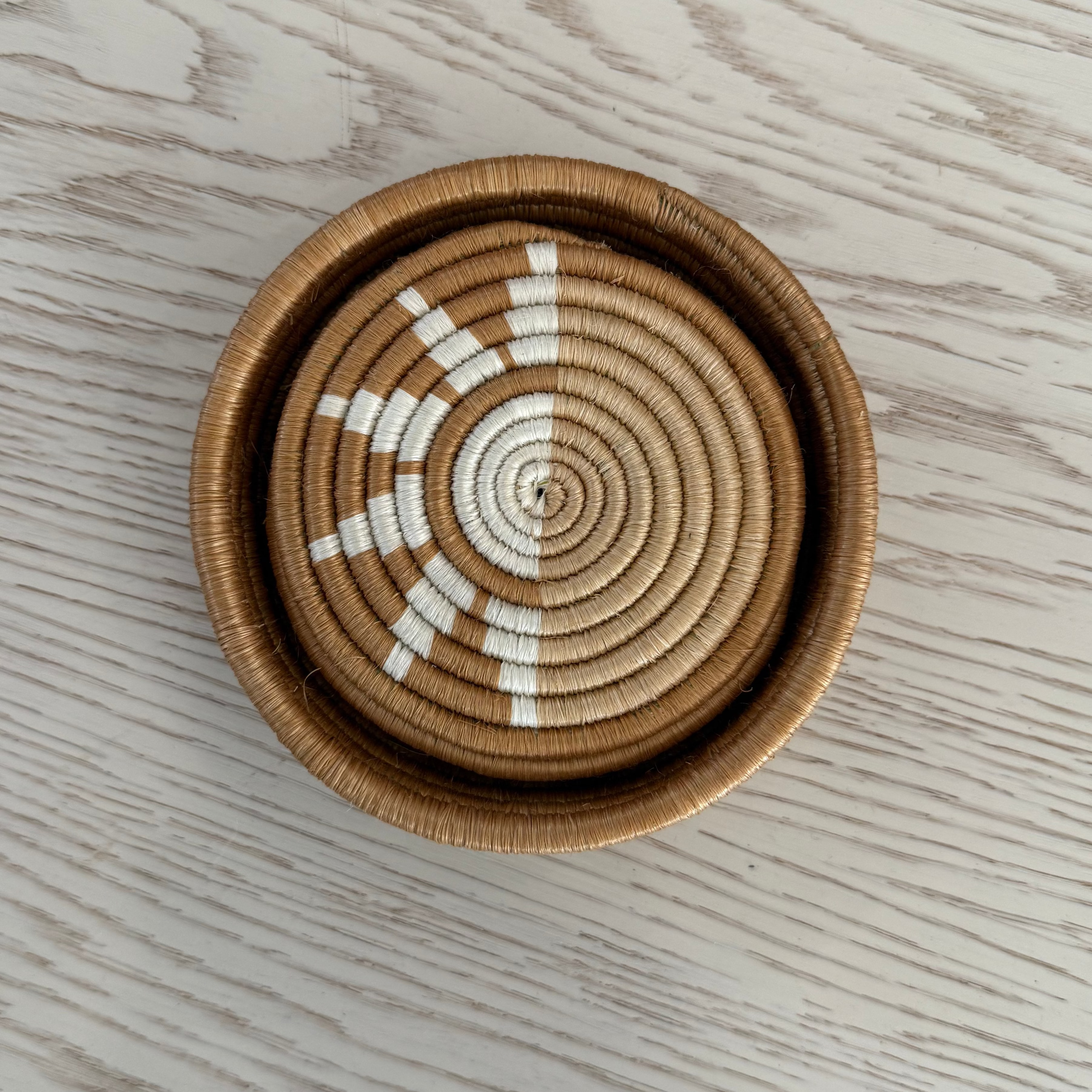 Set of 4 Sisal Coasters, Tan + White Sun