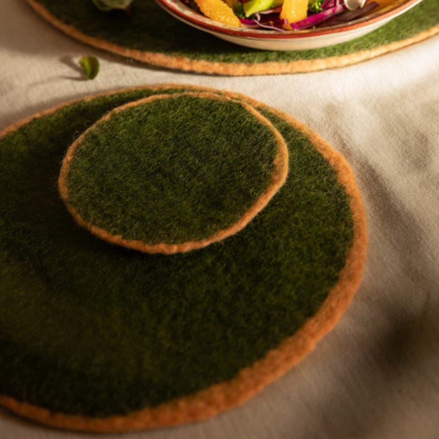 Two-Tone Felted Wool trivet 9"dia.