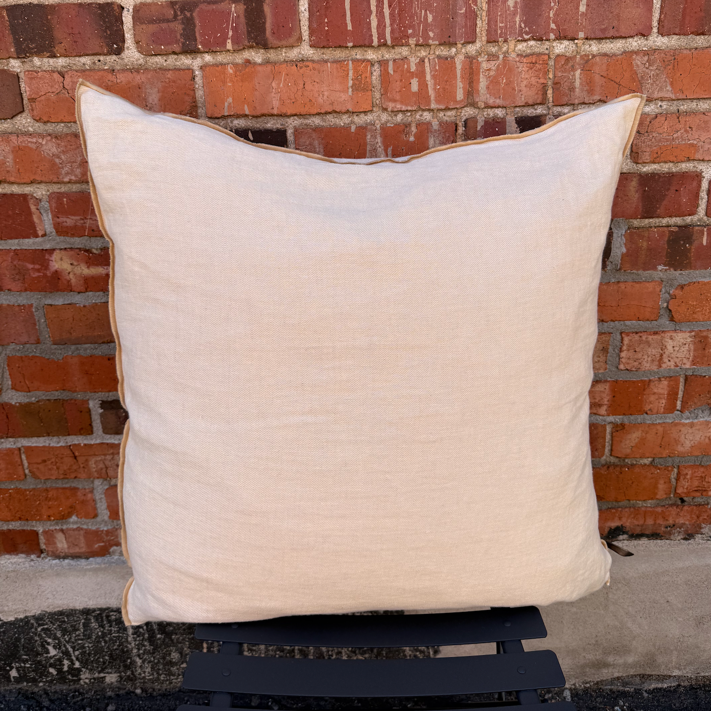 Maison de Vacances Cushion Vice Versa Crumpled Washed Linen 26" x 26"