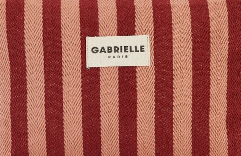 Beauty Pouch 9 1/2"long x 3"deep x 4 1/2"high