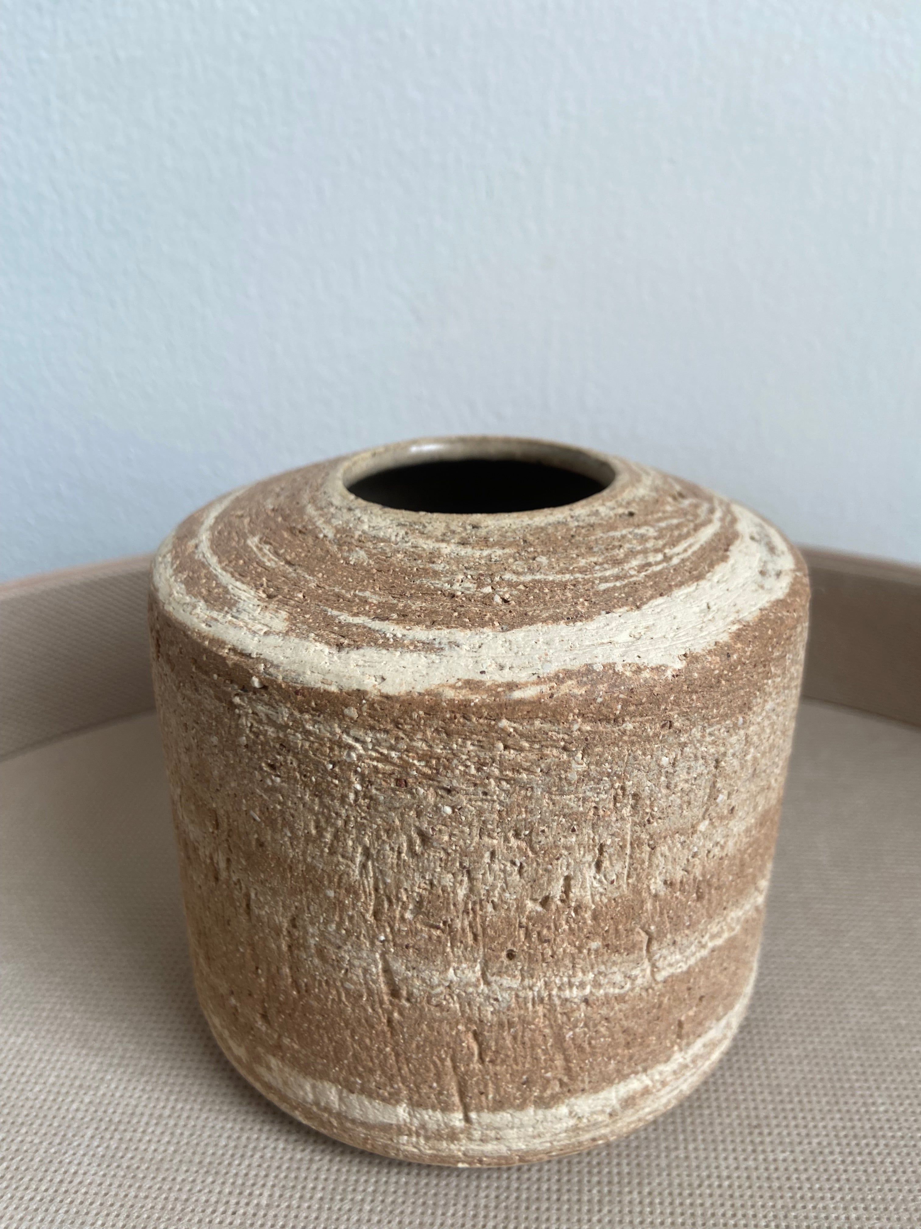 Vase, Natural Stoneware Swirl 4.33dia. x 4.33"h.