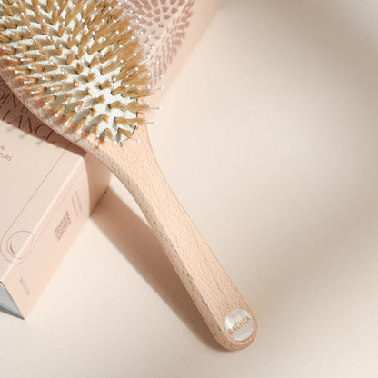 Detangling and Smoothing Boar's Hair/Nylon/Beechwood Hairbrush
