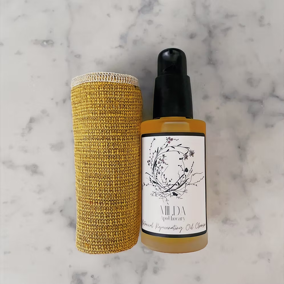Milda Botanical Rejuvenating Oil Cleanser