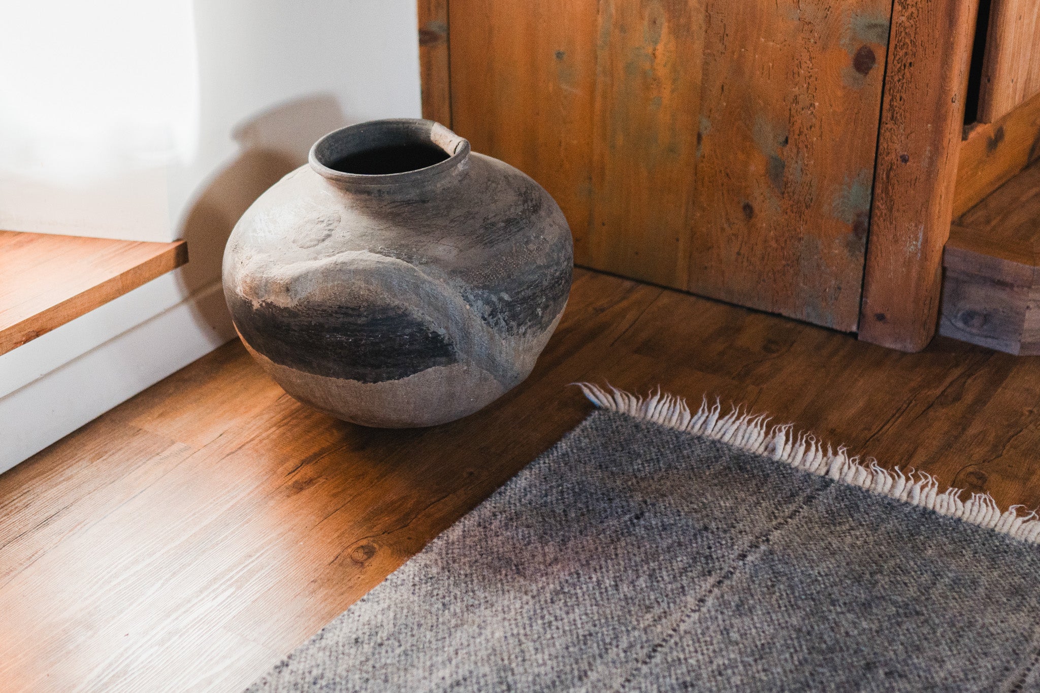 Aunsi Beige & Black Wool Runner 2'6" x 10'